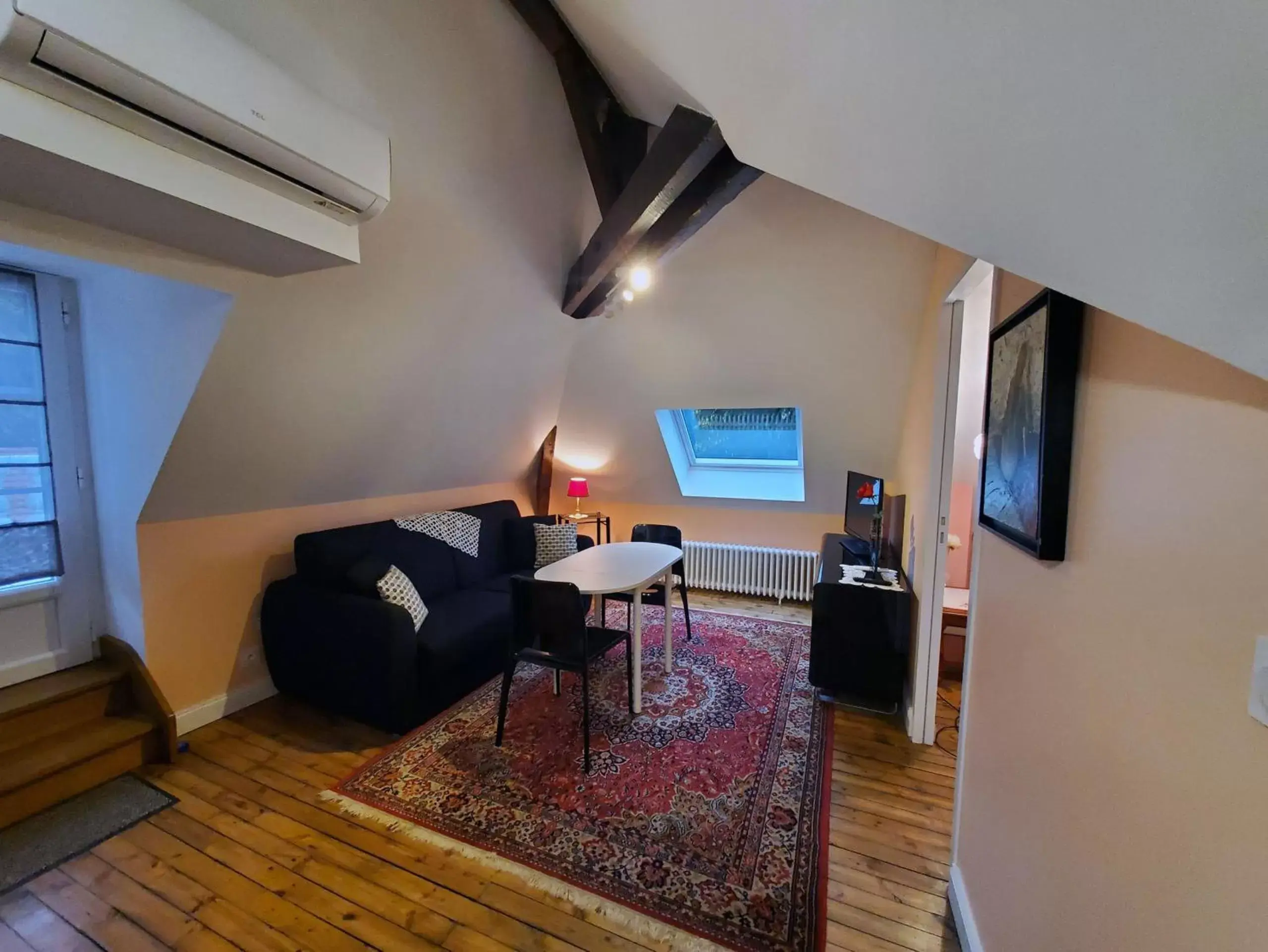 Superior Suite - single occupancy in Logis Vélès Superior Suite - single occupancy in Logis Vélès