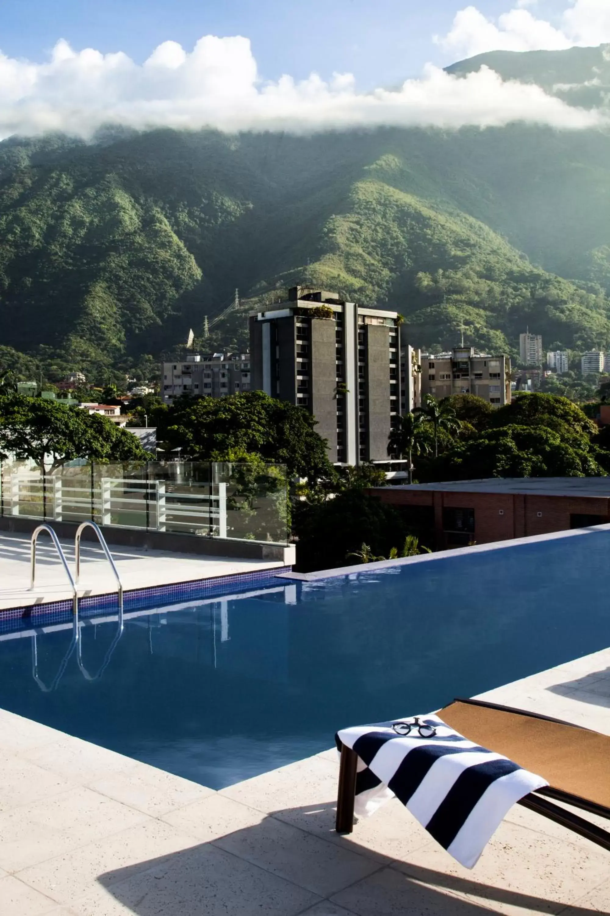 Hotel Cayena Caracas a LHW Hotel Cayena Caracas a LHW