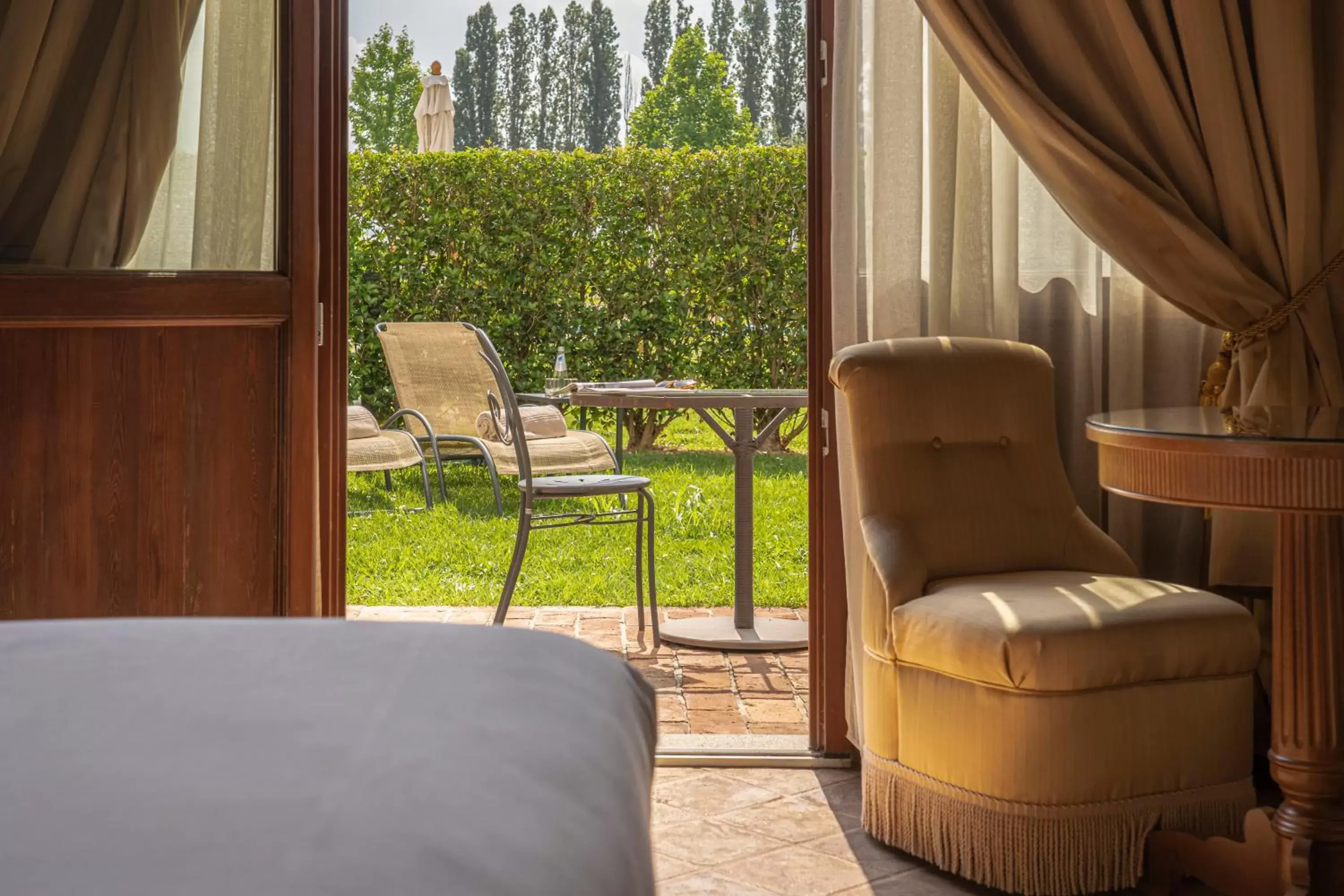 Double Room with Garden View in Hotel Villa Barbarich Venice Mestre Double Room with Garden View in Hotel Villa Barbarich Venice Mestre