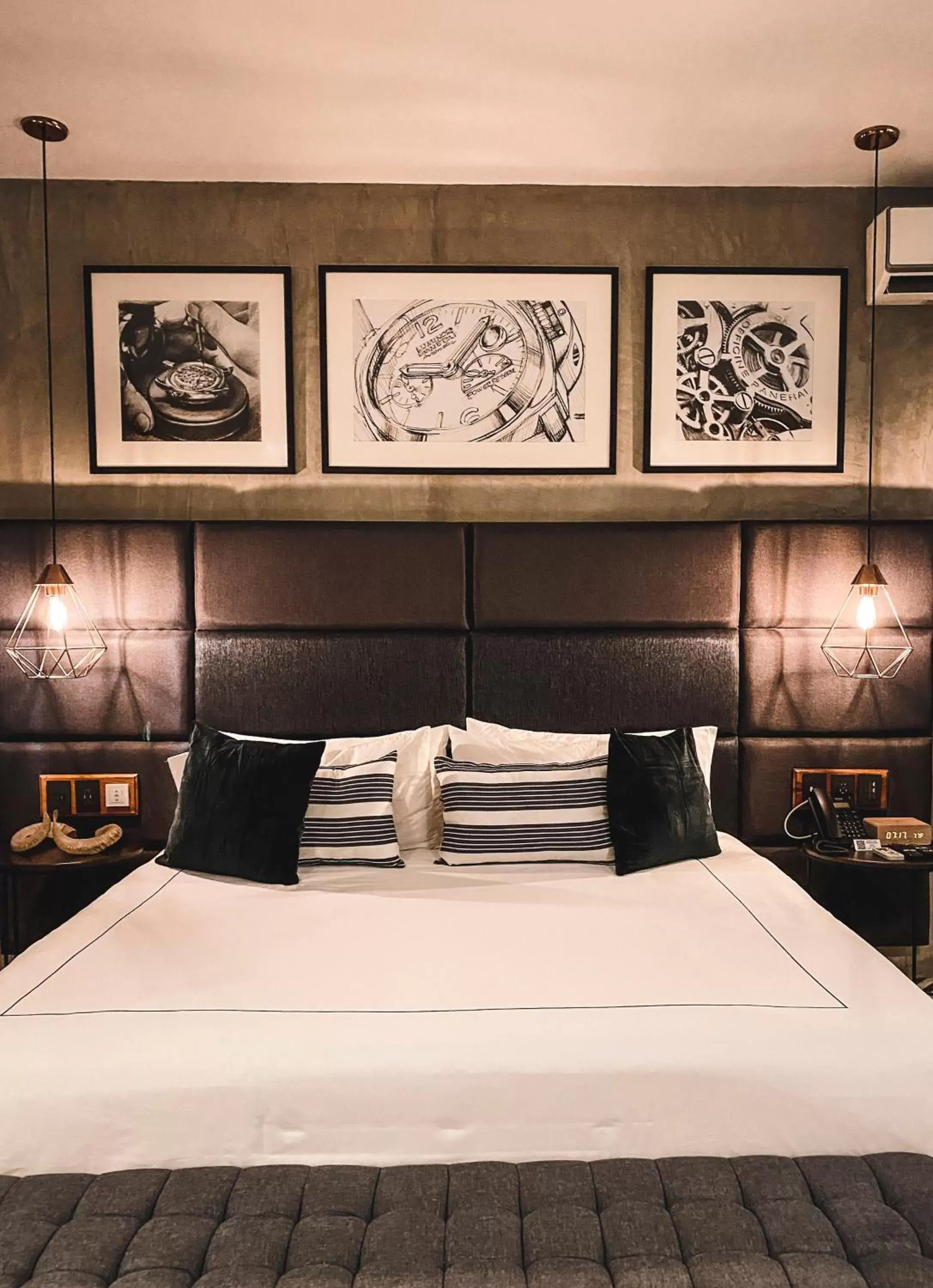 Suite Panerai in Diez Diez Collection Suite Panerai in Diez Diez Collection