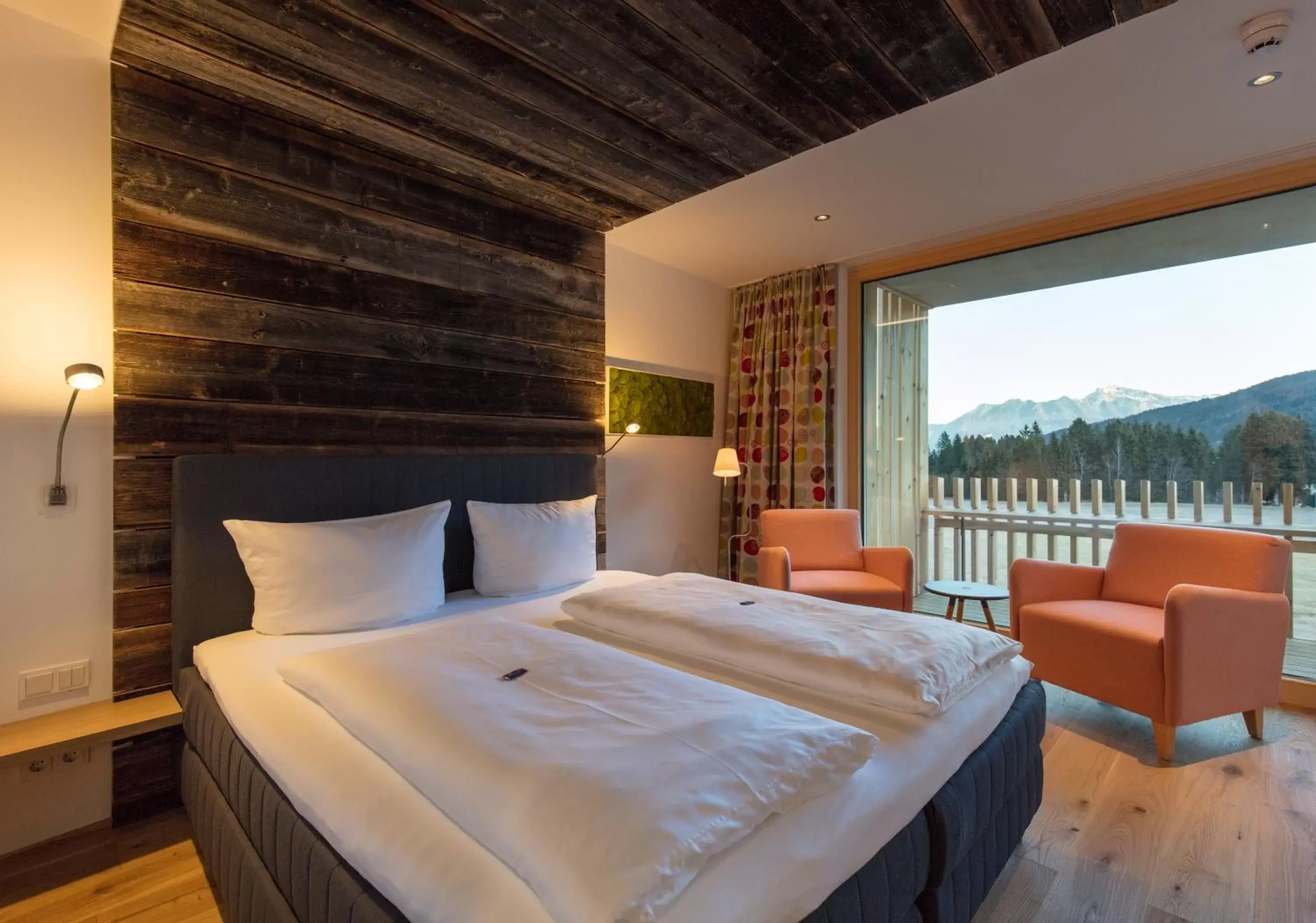 Deluxe Double Room with Balcony in Genuss- & Aktivhotel Sonnenburg Deluxe Double Room with Balcony in Genuss- & Aktivhotel Sonnenburg