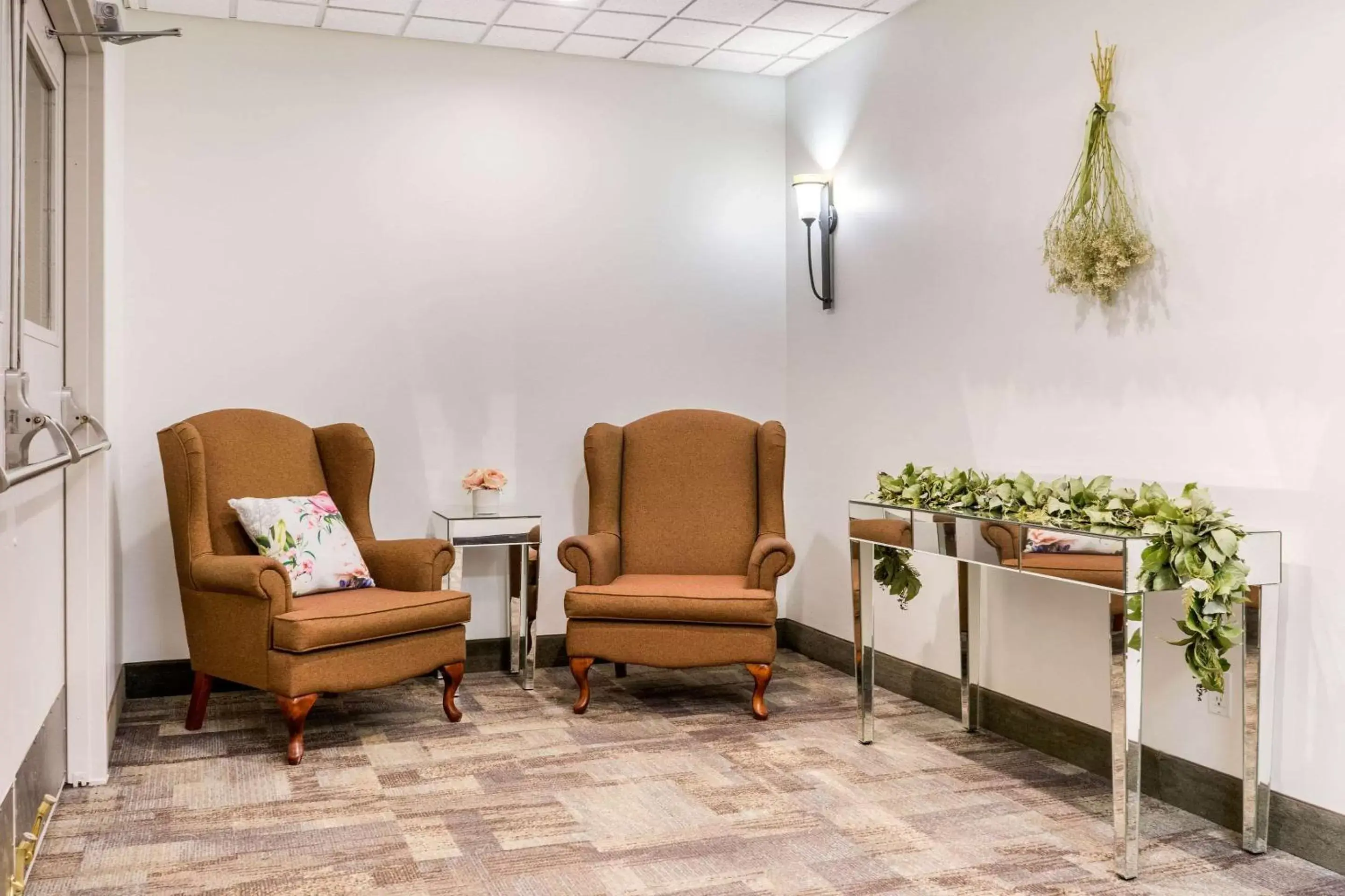 Quality Inn & Suites Quality Inn & Suites