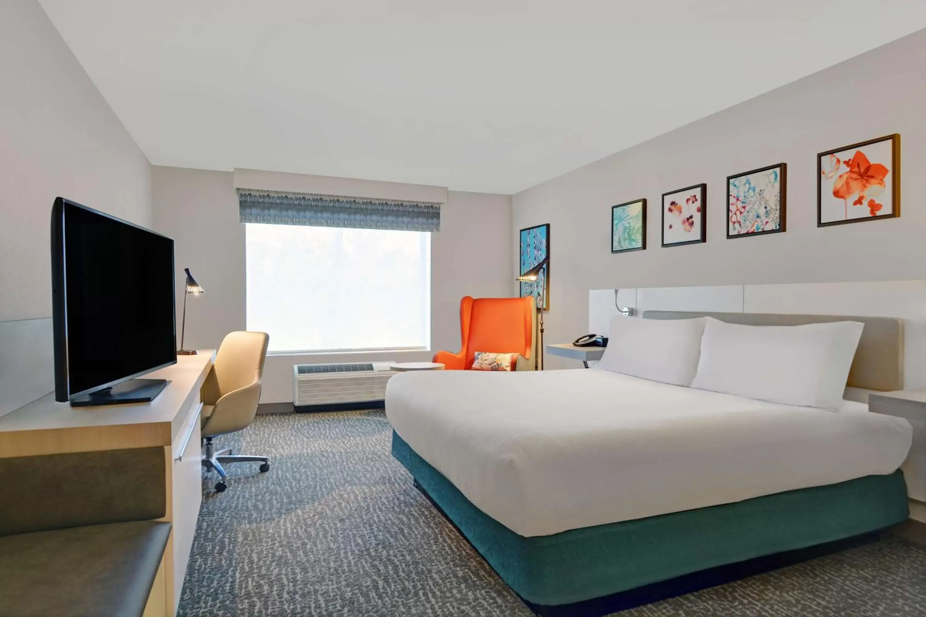 Premium King Room in Hilton Garden Inn Jacksonville JTB/Deerwood Park Premium King Room in Hilton Garden Inn Jacksonville JTB/Deerwood Park