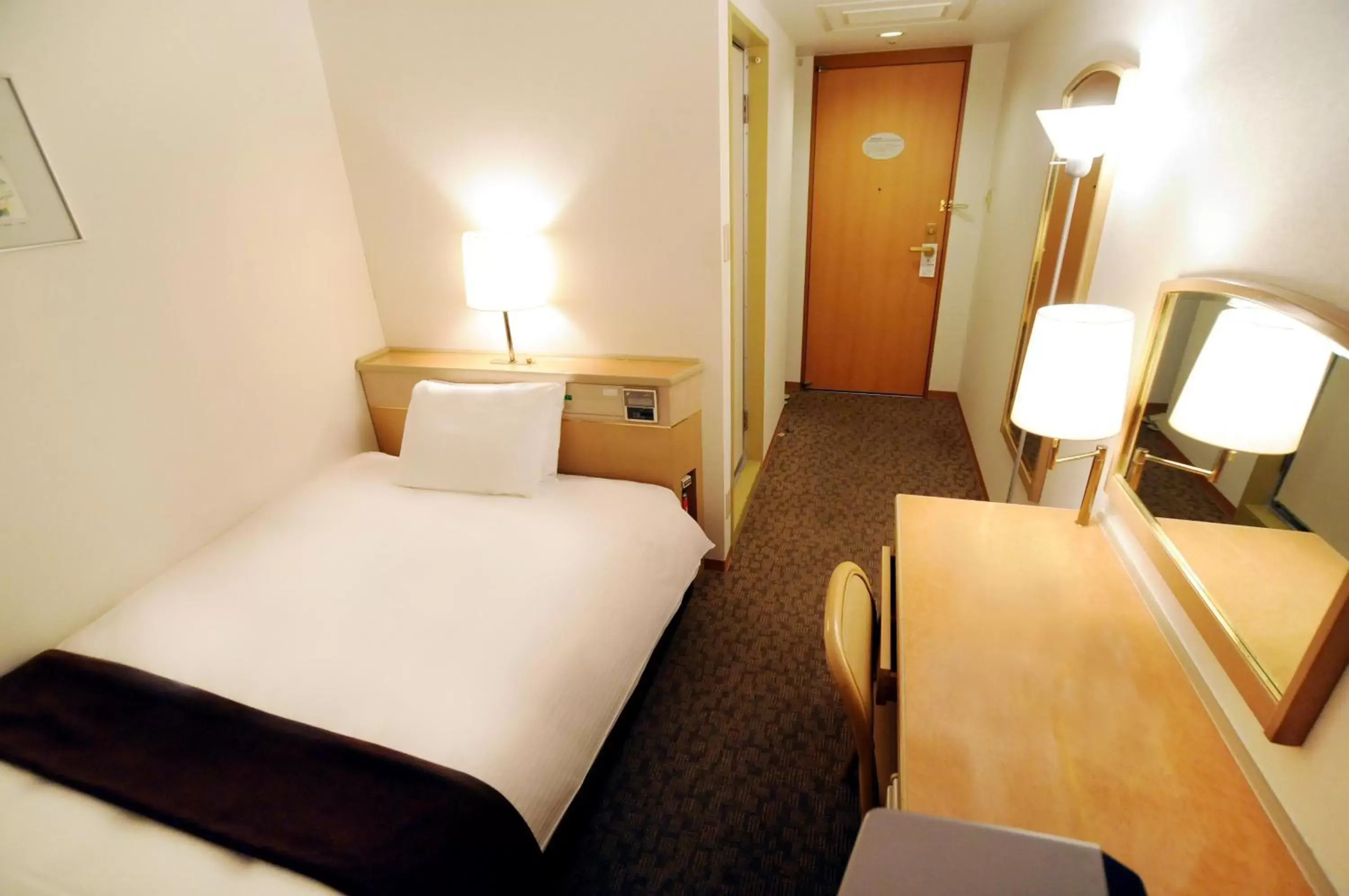 Double Room with Small Double Bed - Smoking in Oita Regal Hotel Double Room with Small Double Bed - Smoking in Oita Regal Hotel