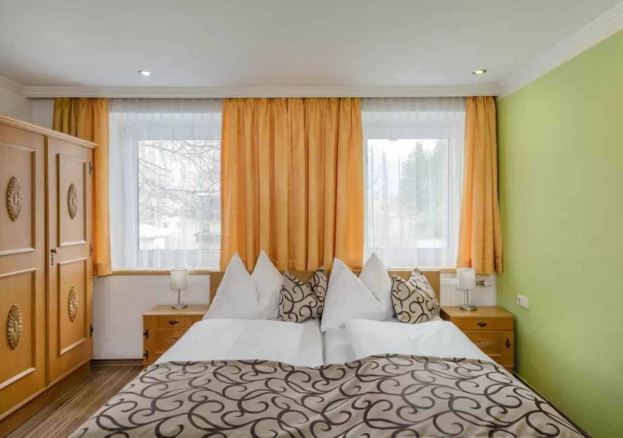 Double Room in Residenz Gruber, Hotel & Appartments Double Room in Residenz Gruber, Hotel & Appartments