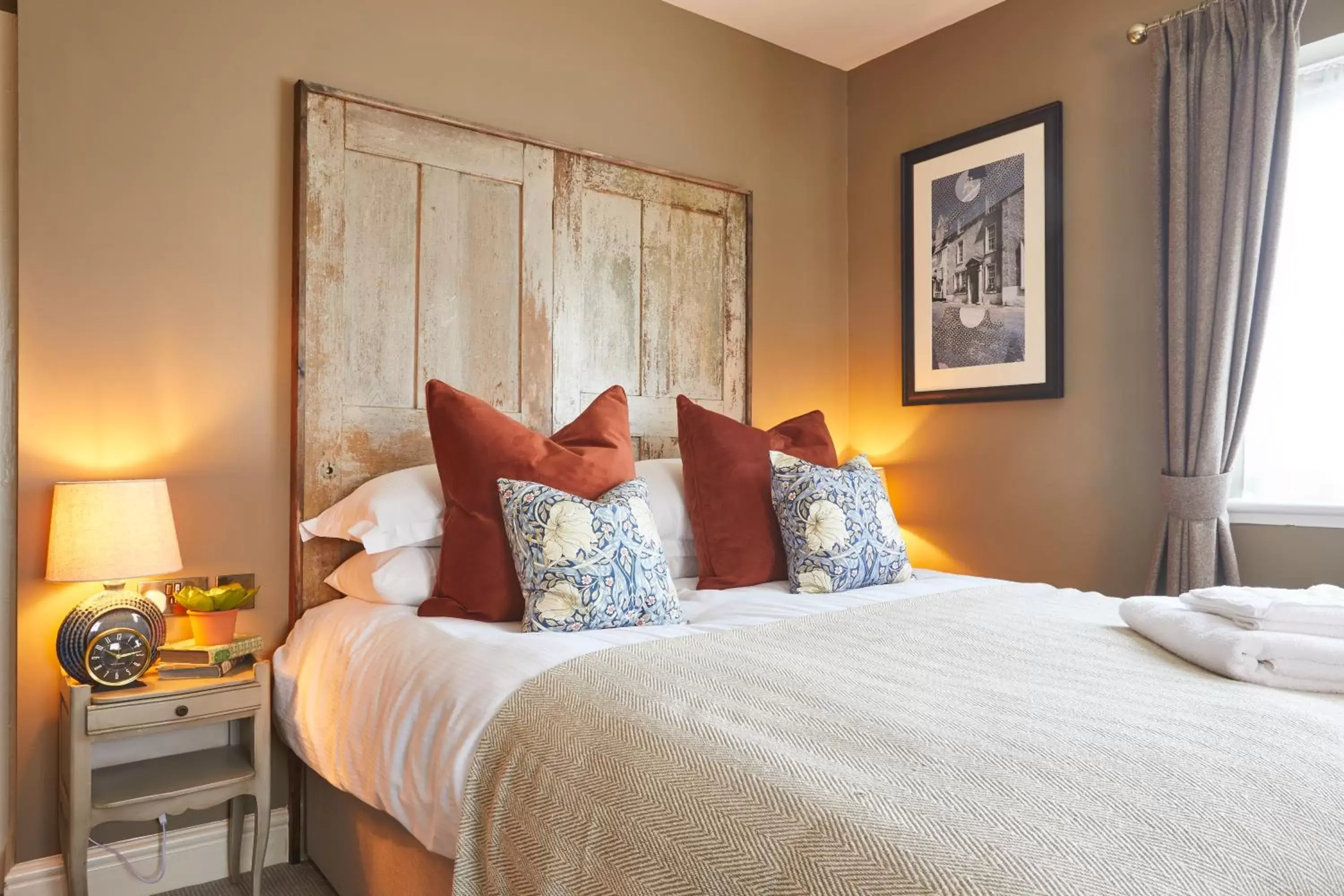 Deluxe Double Room in The Quarrymans Arms Deluxe Double Room in The Quarrymans Arms