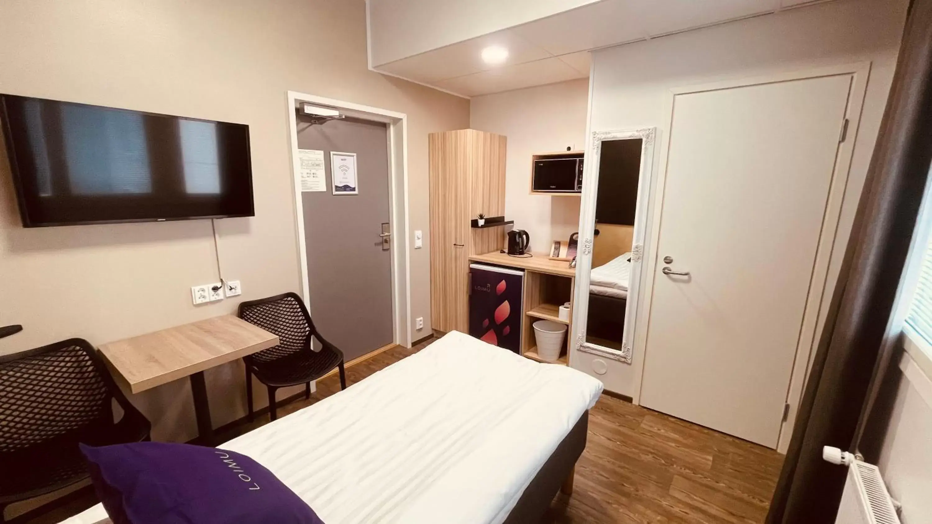 Standard Single Room - single occupancy in Hotelli Loimu by UHANDA Standard Single Room - single occupancy in Hotelli Loimu by UHANDA