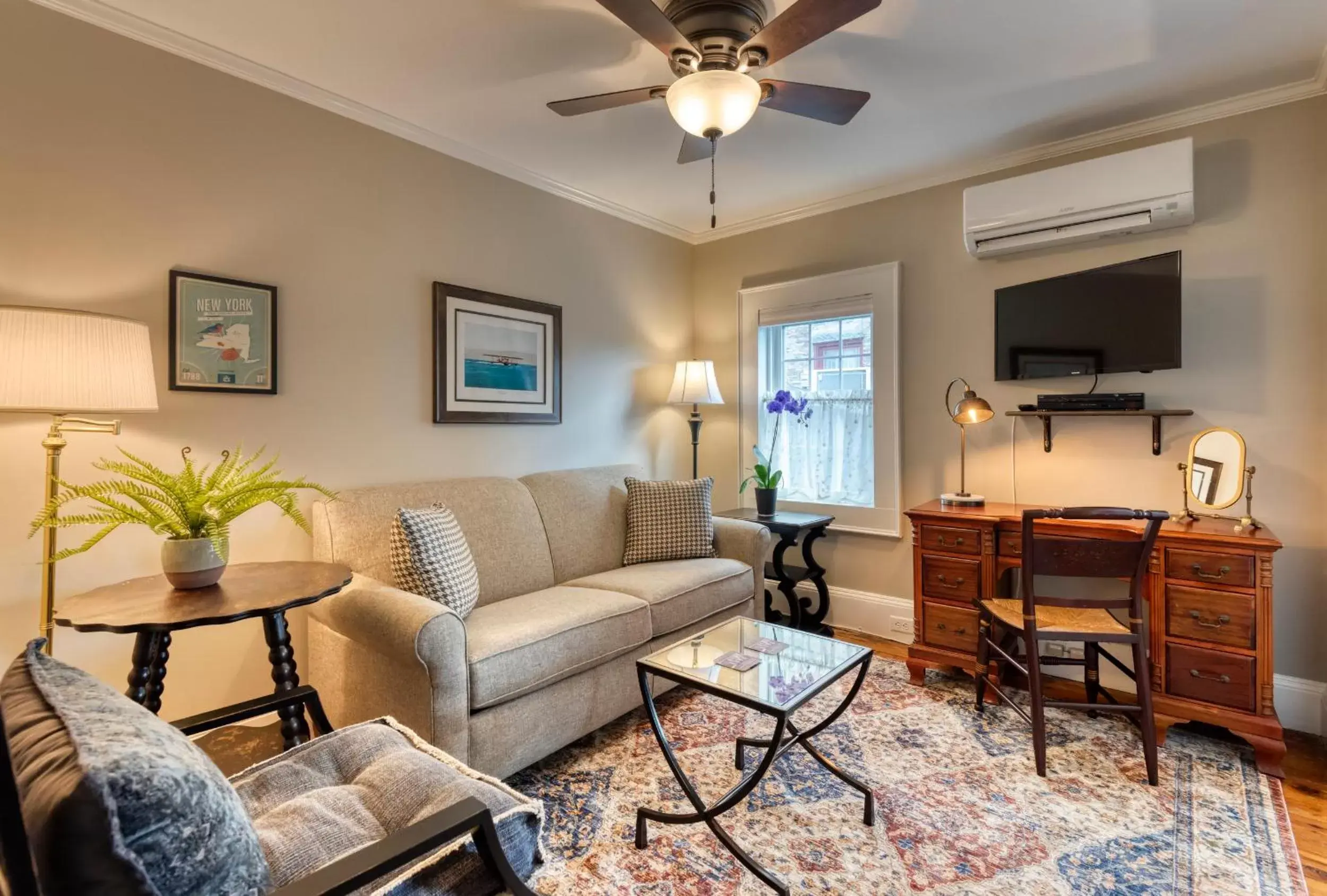 Standard Suite in The Park Inn Standard Suite in The Park Inn