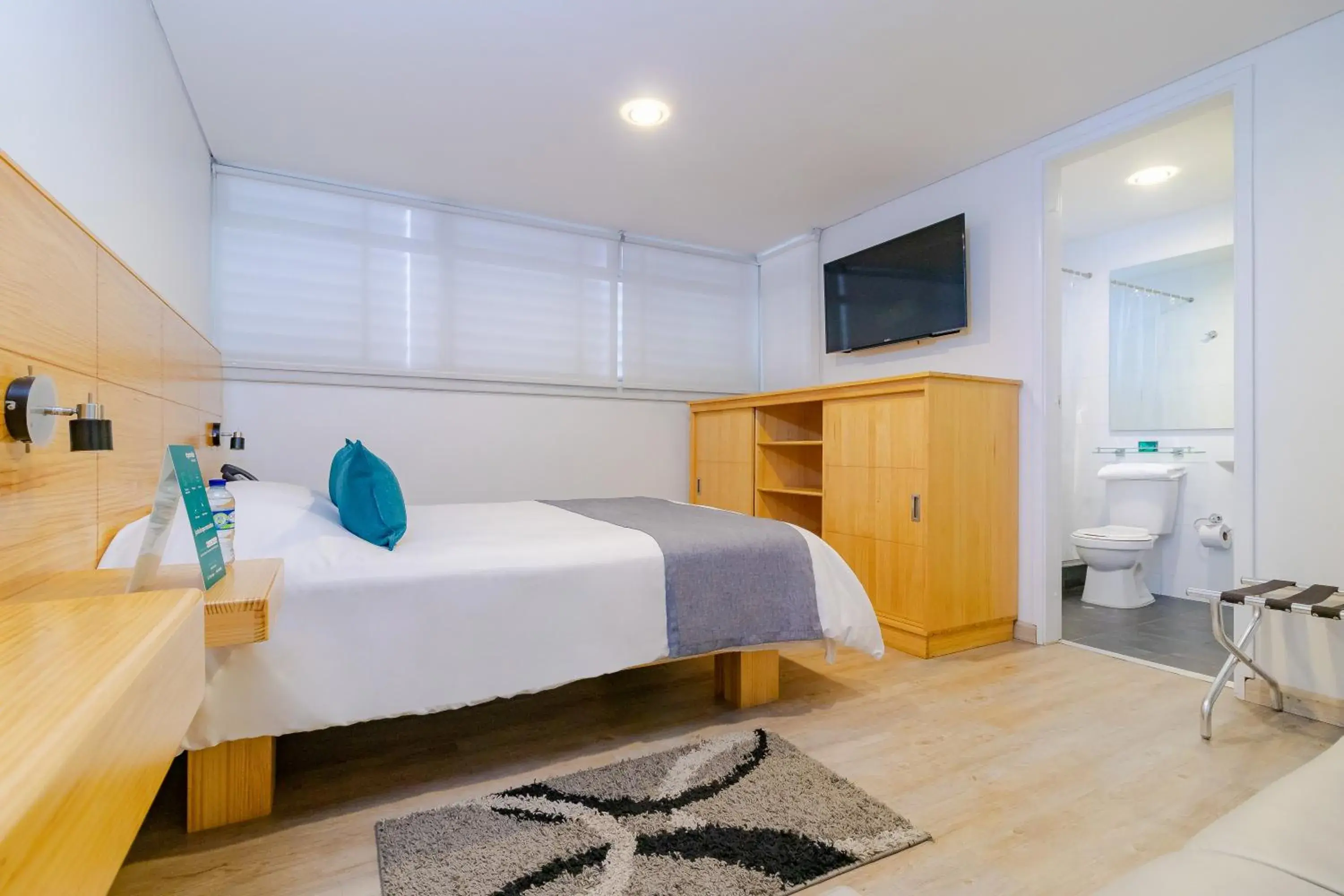 Double Room in YVM Hotel Kafir Double Room in YVM Hotel Kafir