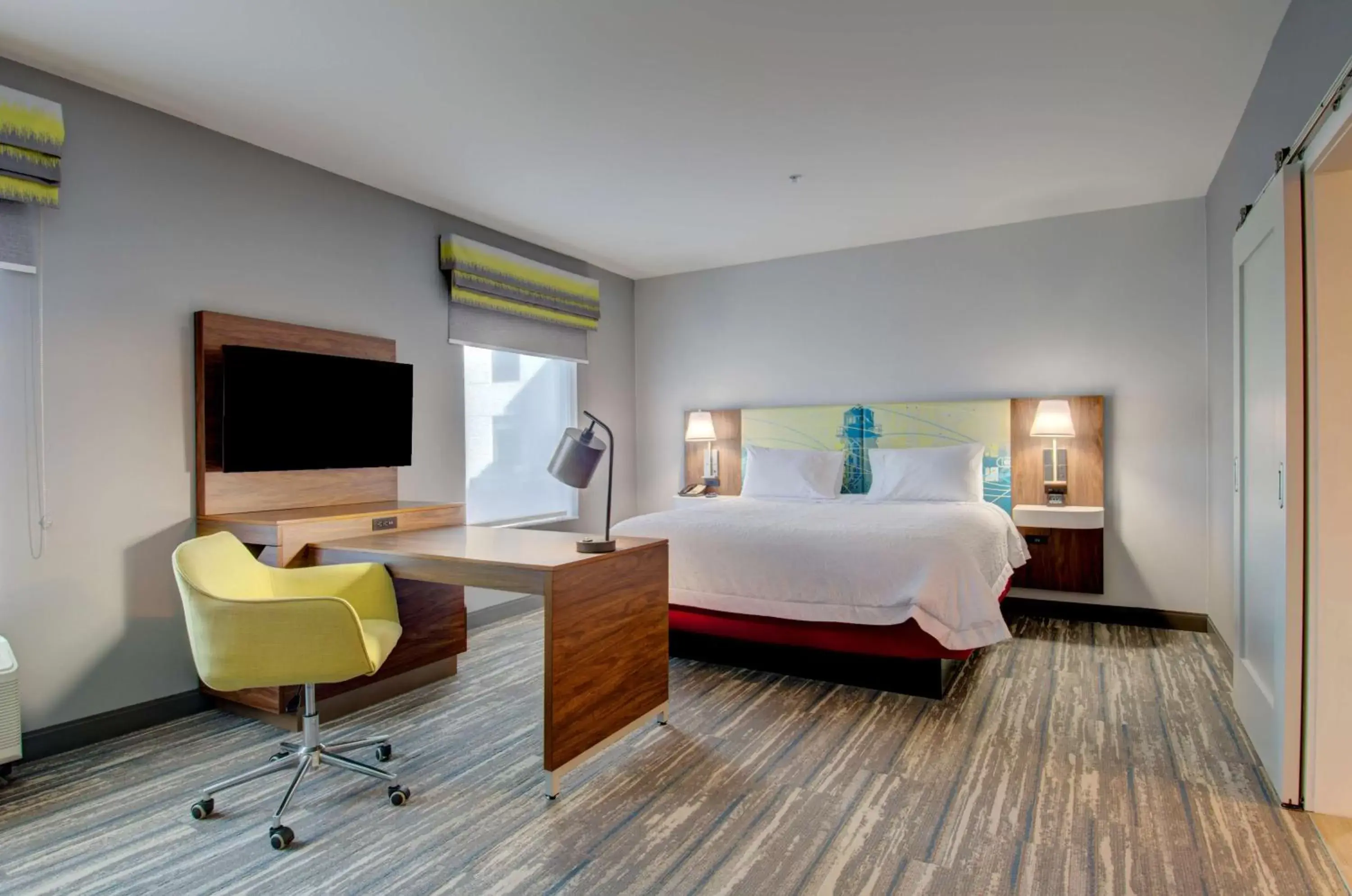 King Studio Suite - Mobility Accessible/Non-Smoking in Hampton Inn & Suites Portland West King Studio Suite - Mobility Accessible/Non-Smoking in Hampton Inn & Suites Portland West