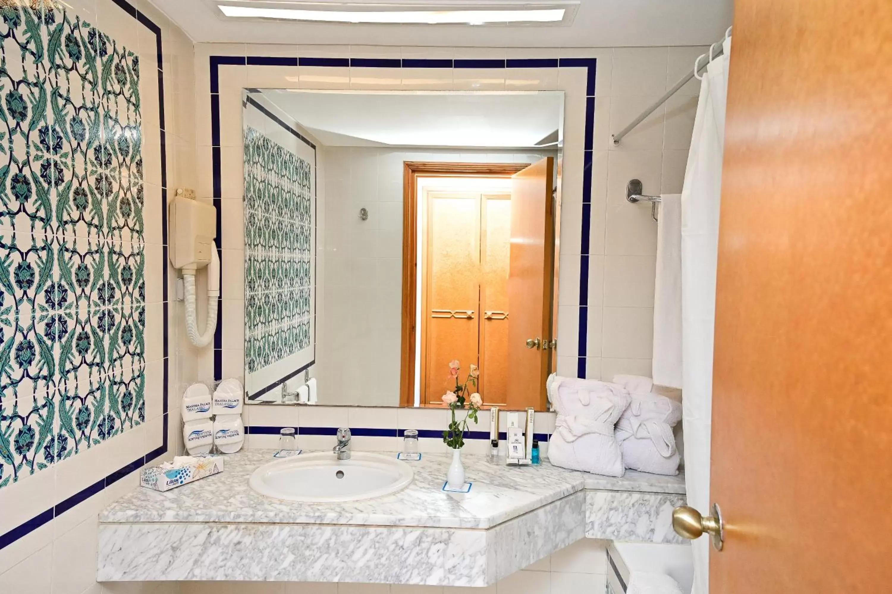 Double Room with Garden View - single occupancy in Mahdia Palace Thalasso Double Room with Garden View - single occupancy in Mahdia Palace Thalasso