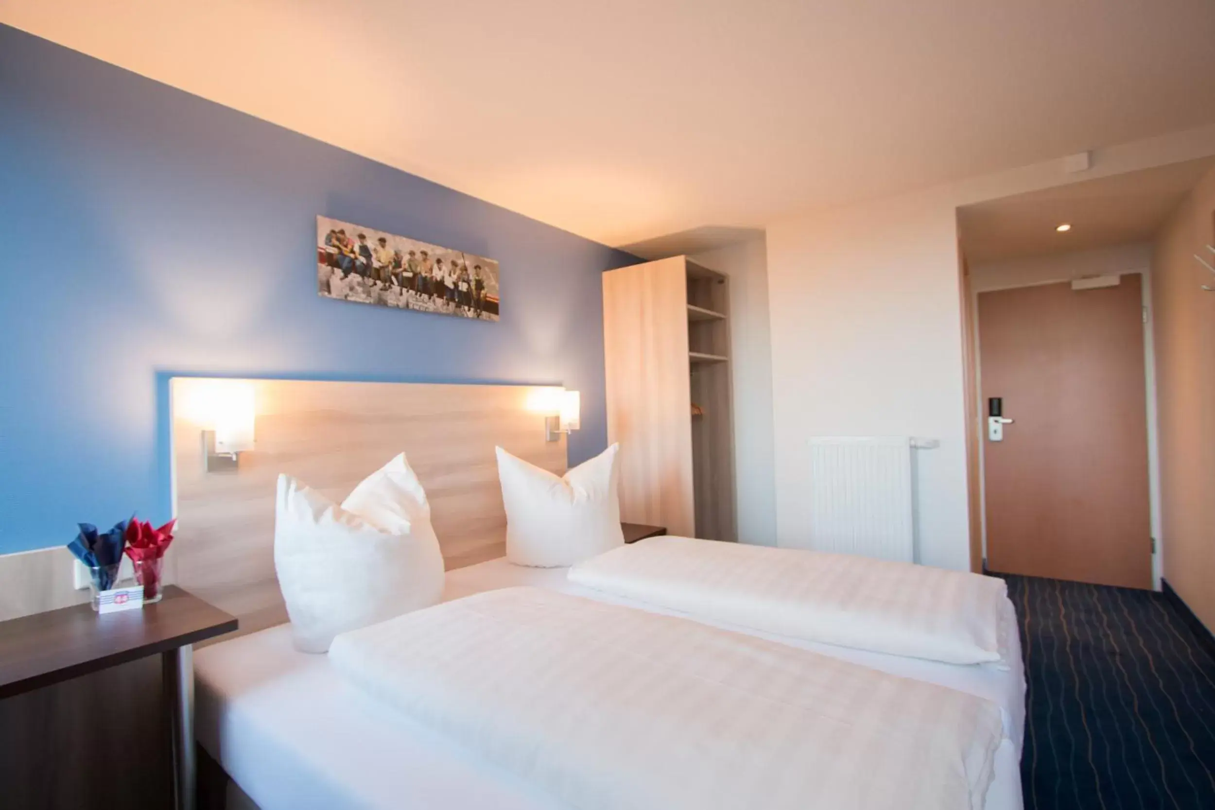 Comfort Double or Twin Room in Motel 44 Comfort Double or Twin Room in Motel 44