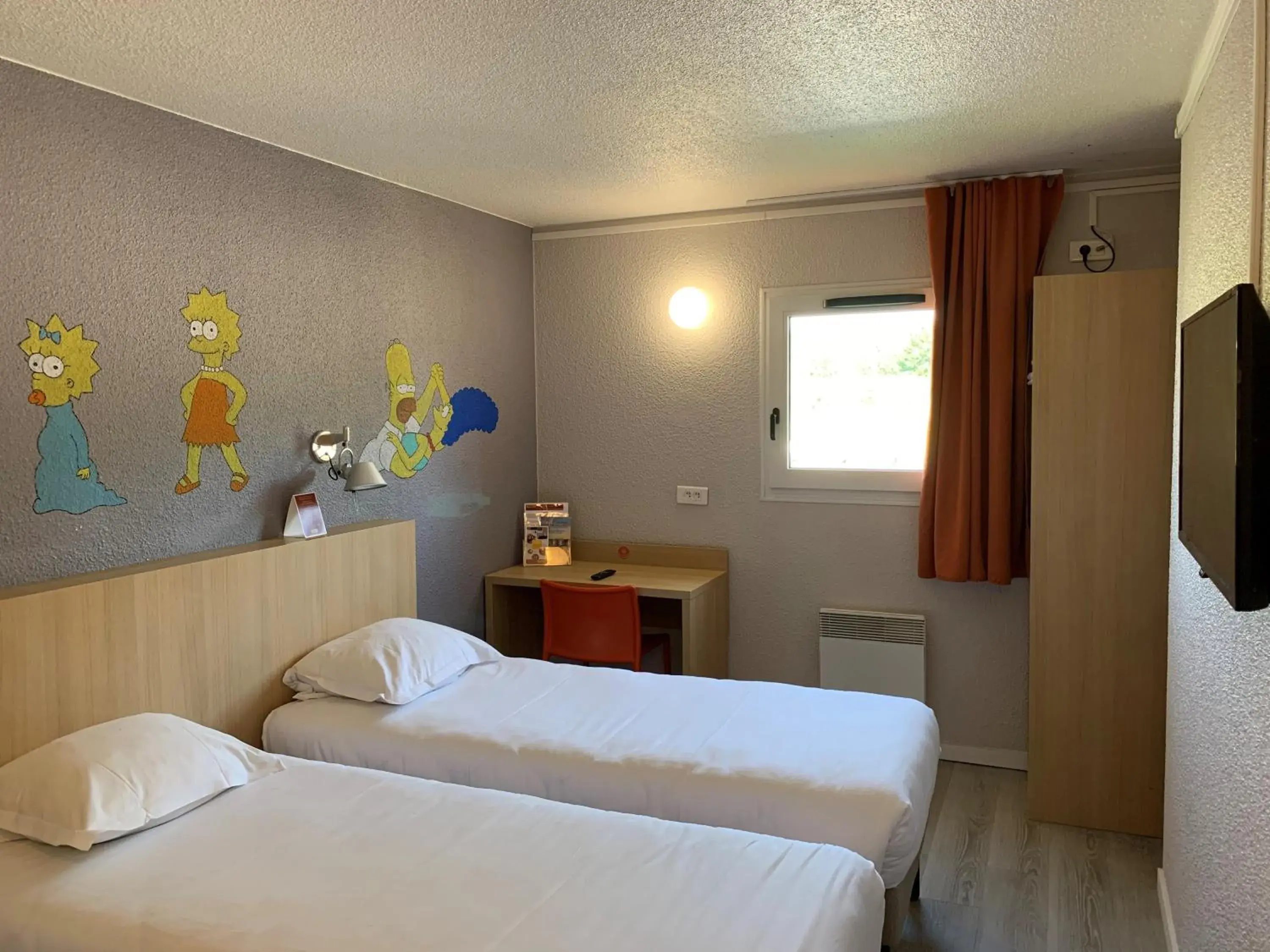 Twin Room in initial by balladins Tours Sud Twin Room in initial by balladins Tours Sud