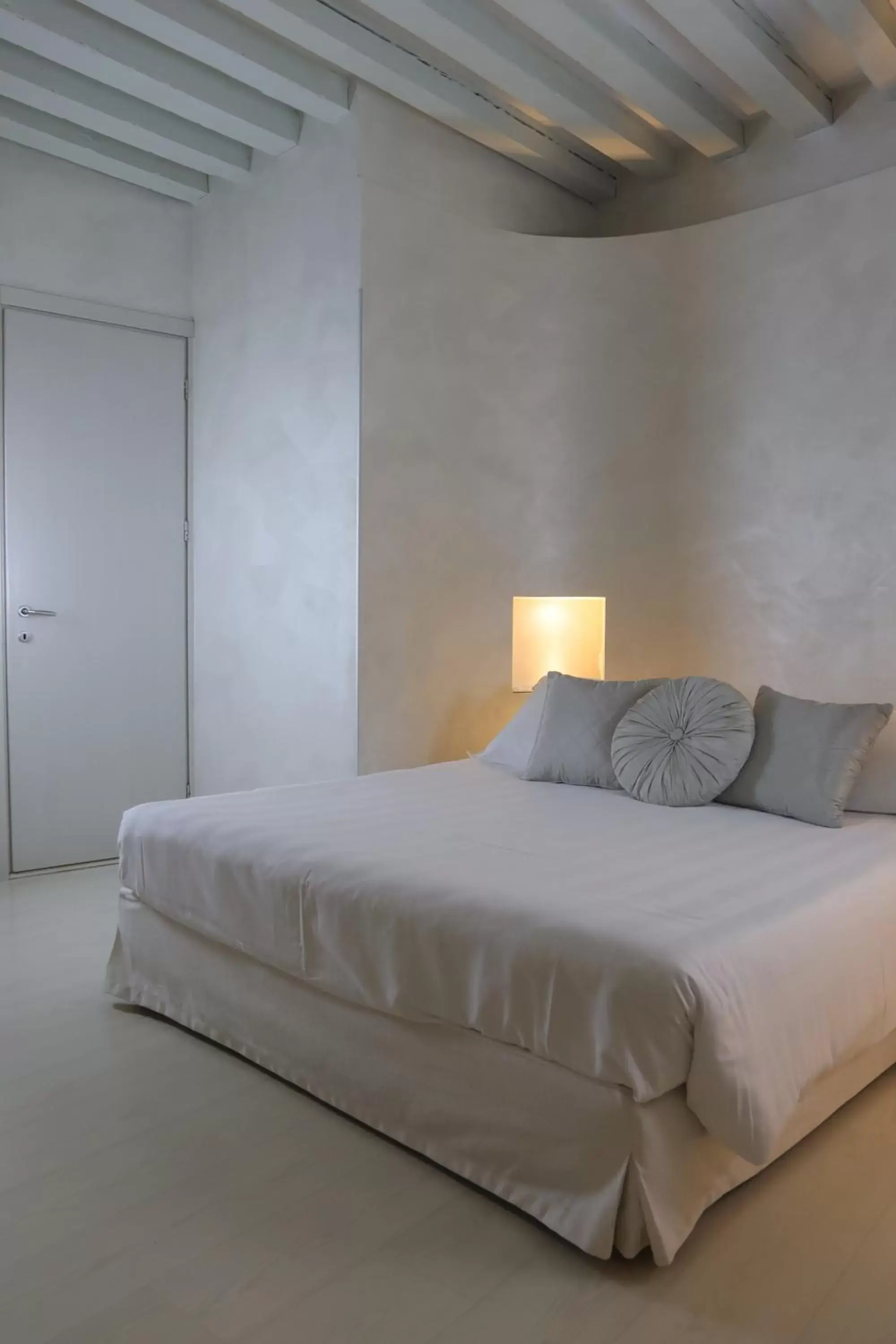 Triple Room in Relais Venezia Triple Room in Relais Venezia