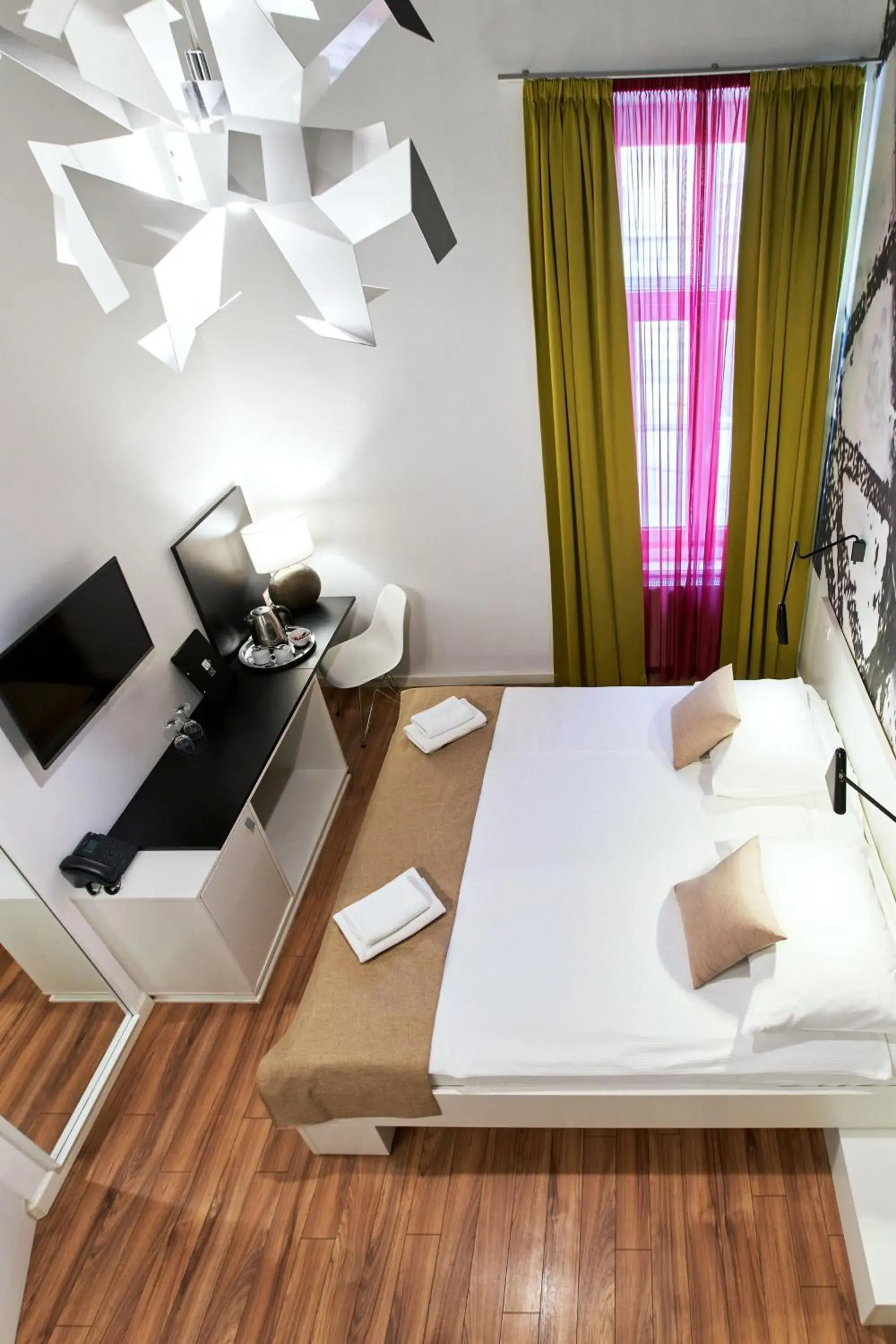 Comfort Double Room in Art Hotel Like Comfort Double Room in Art Hotel Like