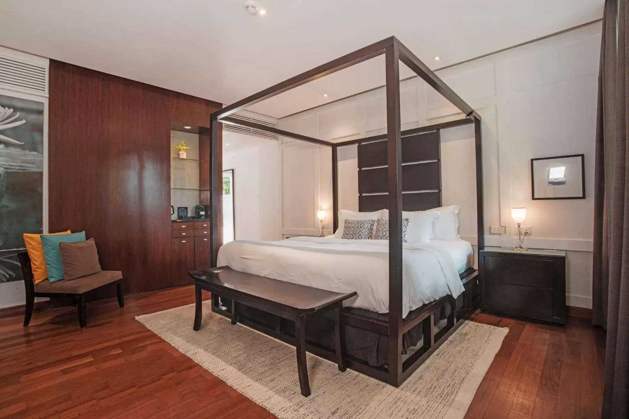 Courtyard Suite with Private Jacuzzi in Amara Sanctuary Resort Sentosa Courtyard Suite with Private Jacuzzi in Amara Sanctuary Resort Sentosa