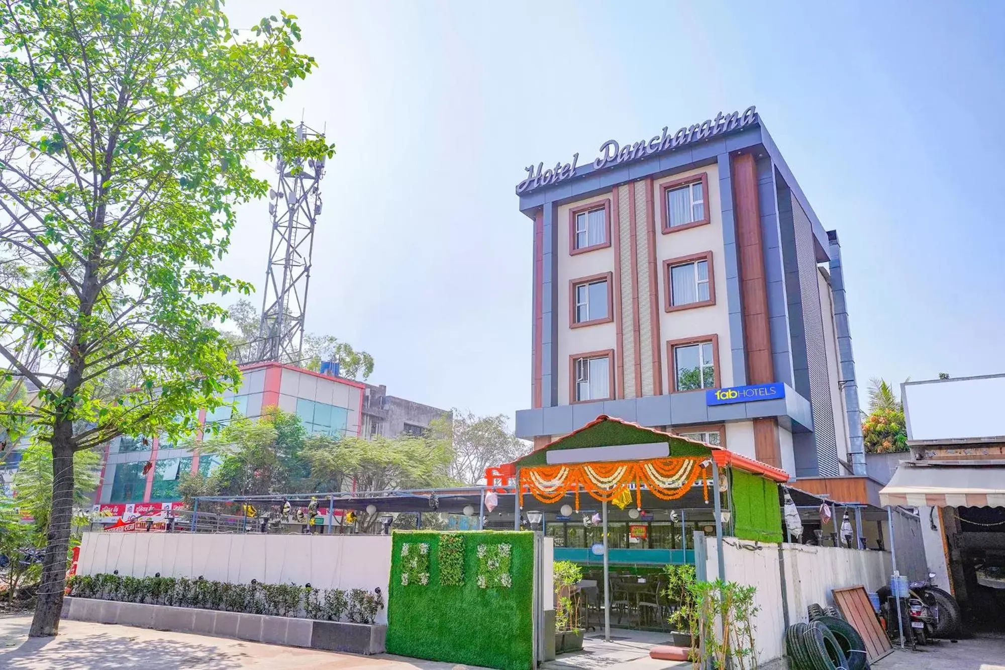FabHotel Pancharatna Regency - Nr Medicover Hospital FabHotel Pancharatna Regency - Nr Medicover Hospital