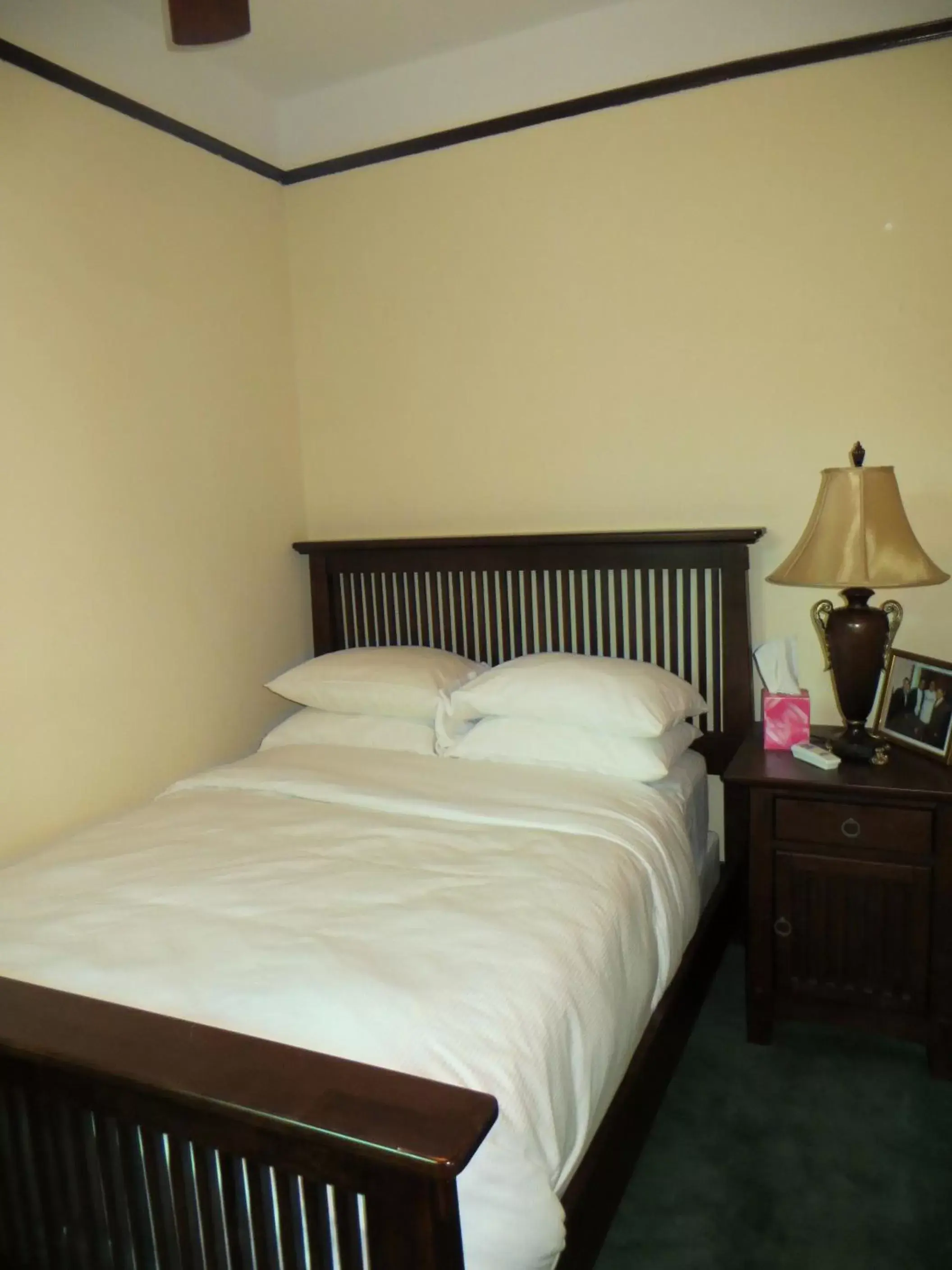 Three-Bedroom Suite in The Polo Inn Bridgeport U.S.A. Three-Bedroom Suite in The Polo Inn Bridgeport U.S.A.