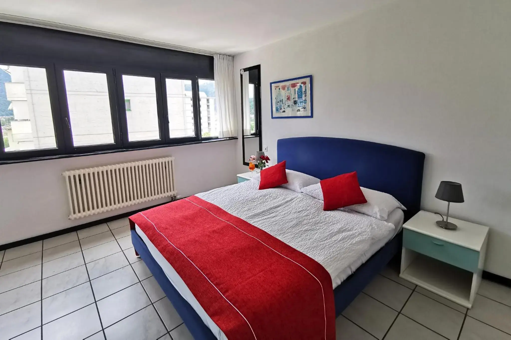 Budget Double Room Northside - single occupancy in Hotel Nessi Locarno Budget Double Room Northside - single occupancy in Hotel Nessi Locarno