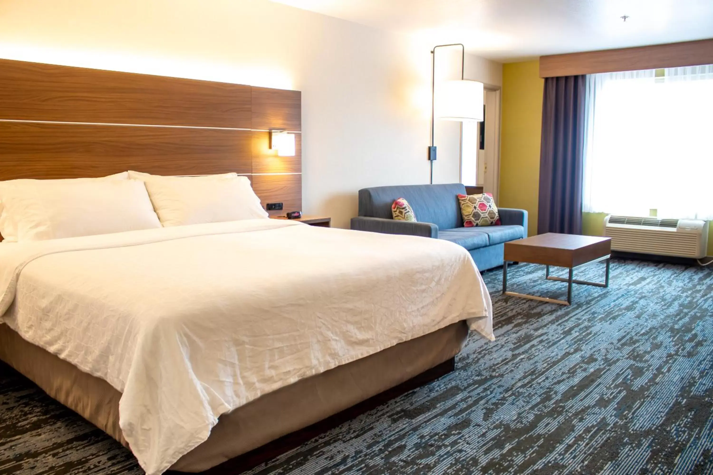 Holiday Inn Express & Suites Wausau by IHG Holiday Inn Express & Suites Wausau by IHG