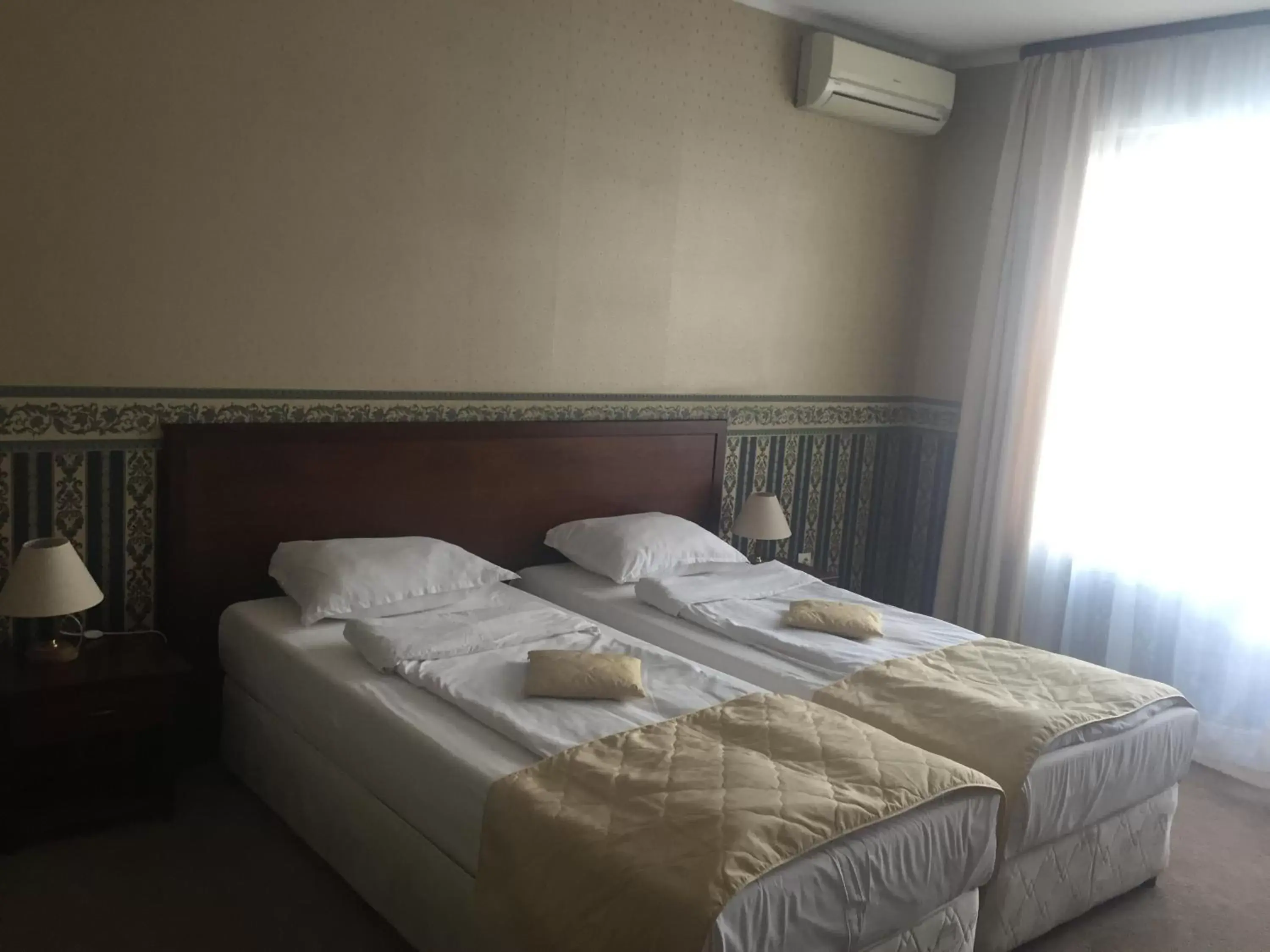 Suite in Chateau Montagne Hotel Troyan Suite in Chateau Montagne Hotel Troyan