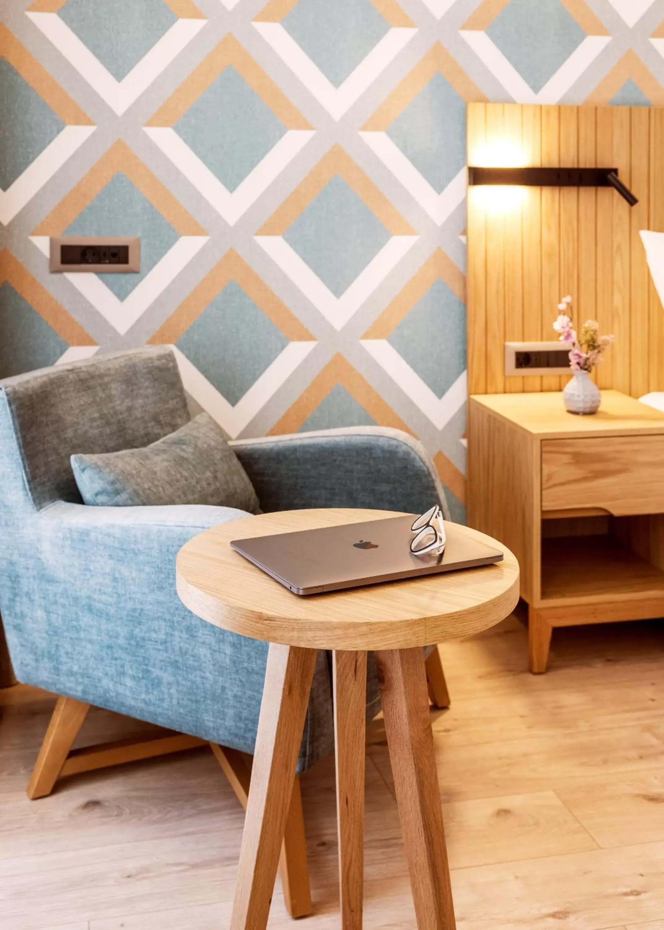 Superior Double or Twin Room with Balcony in DAYS City Suites Athens Superior Double or Twin Room with Balcony in DAYS City Suites Athens