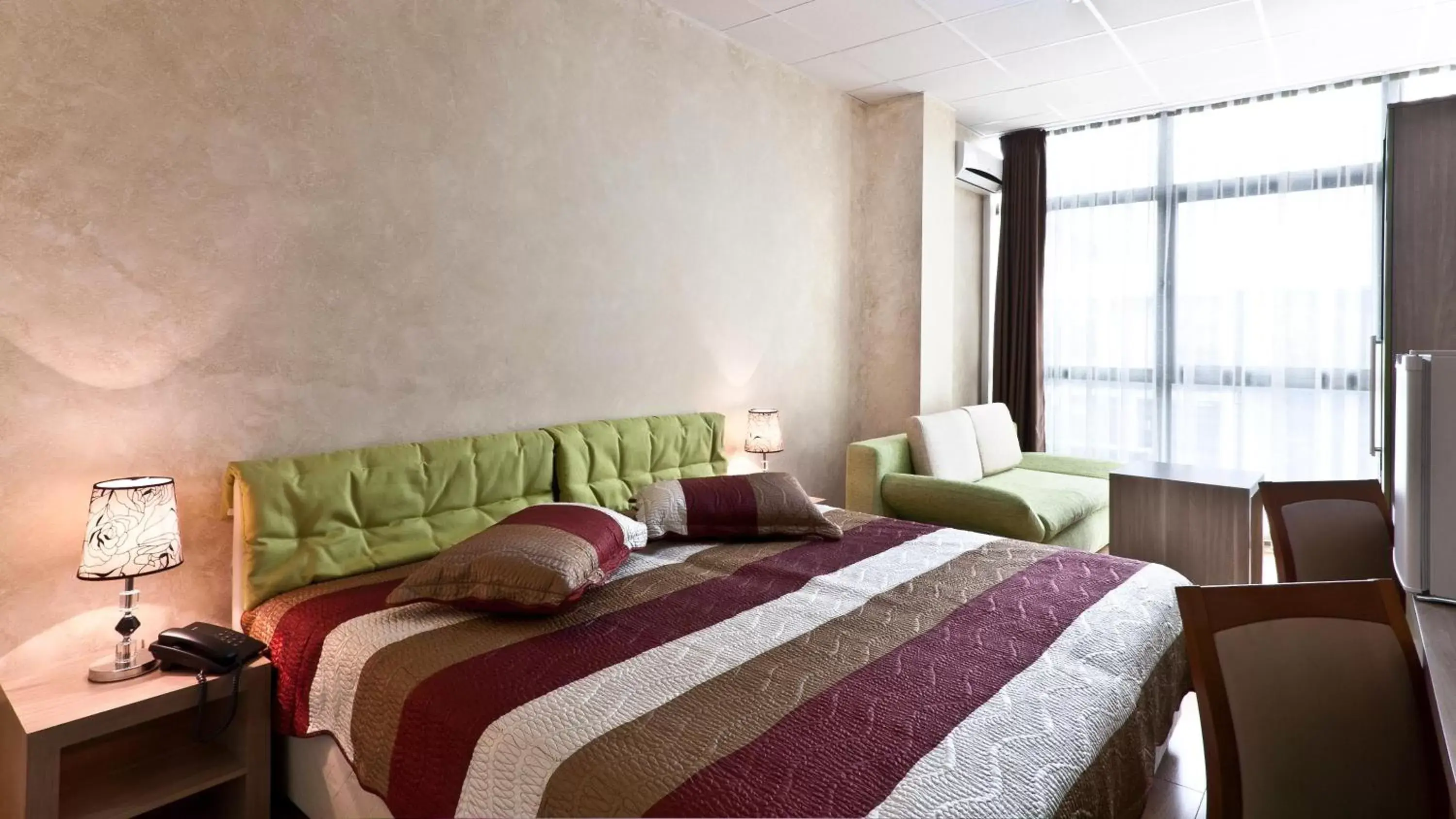 Suite with Hot Tub in Hotel Green Center Gili Suite with Hot Tub in Hotel Green Center Gili