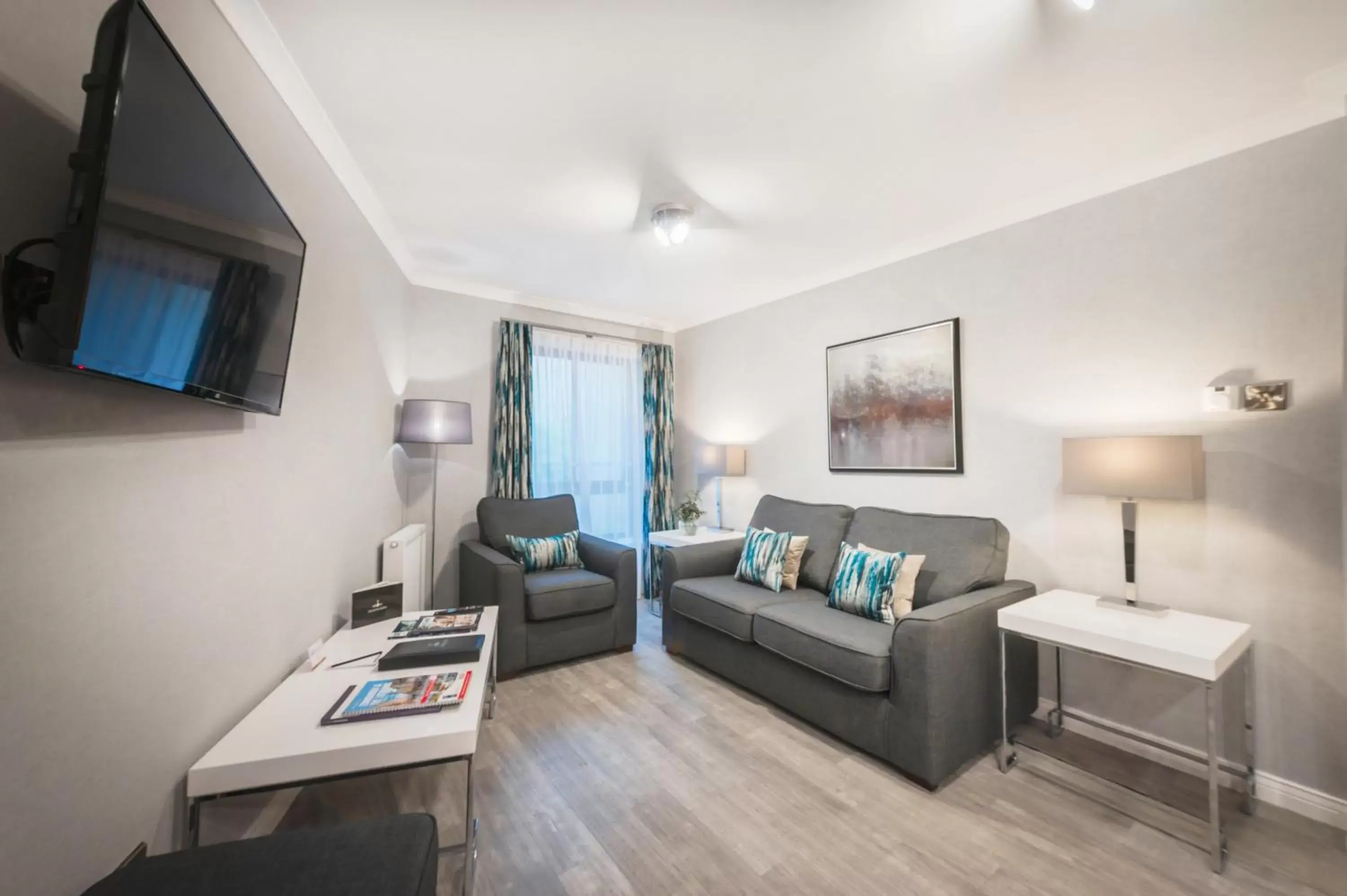 Comfort One Bedroom Apartment in The Knight Residence by Mansley Comfort One Bedroom Apartment in The Knight Residence by Mansley