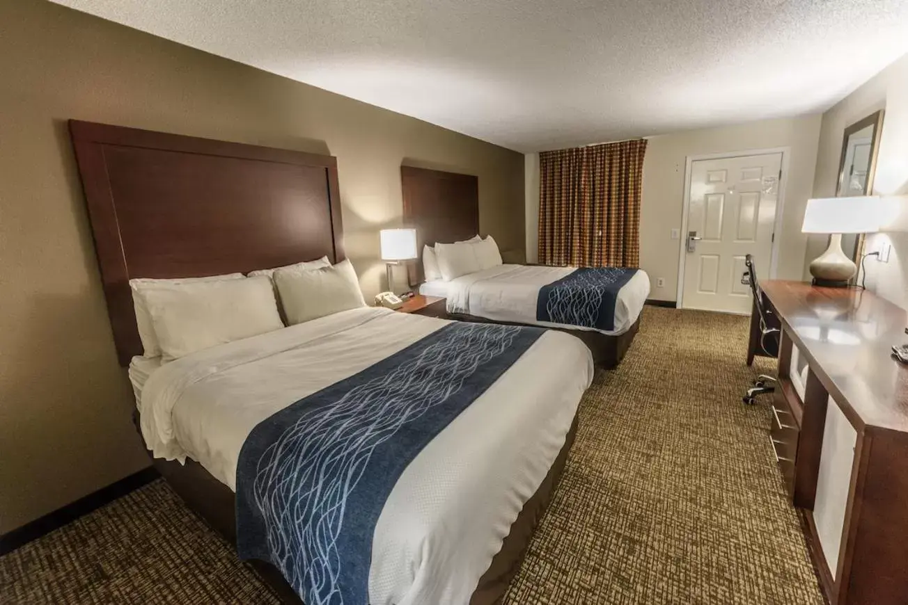 Standard Queen Room in Richland Inn Standard Queen Room in Richland Inn