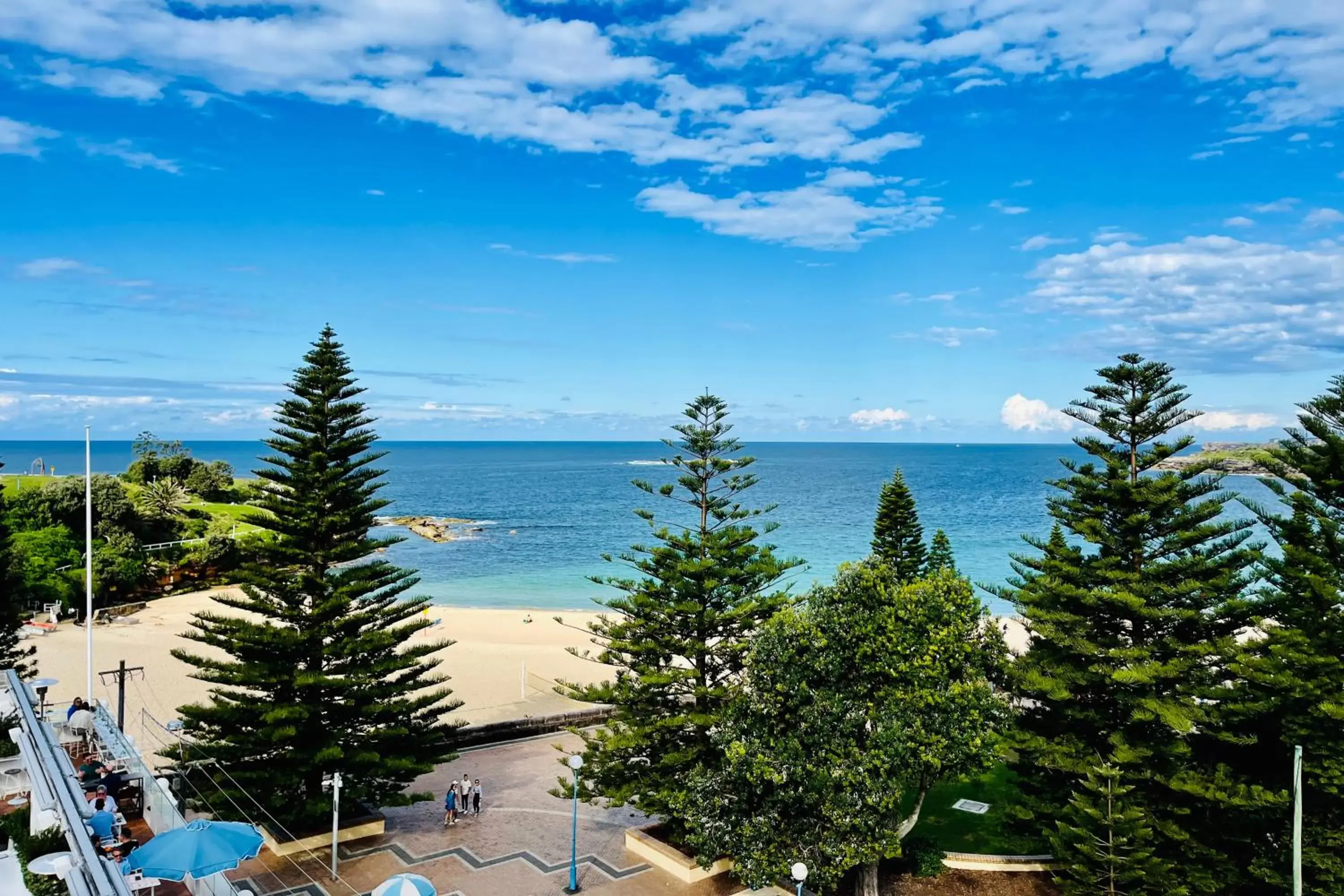 Coogee Sands Hotel & Apartments Coogee Sands Hotel & Apartments