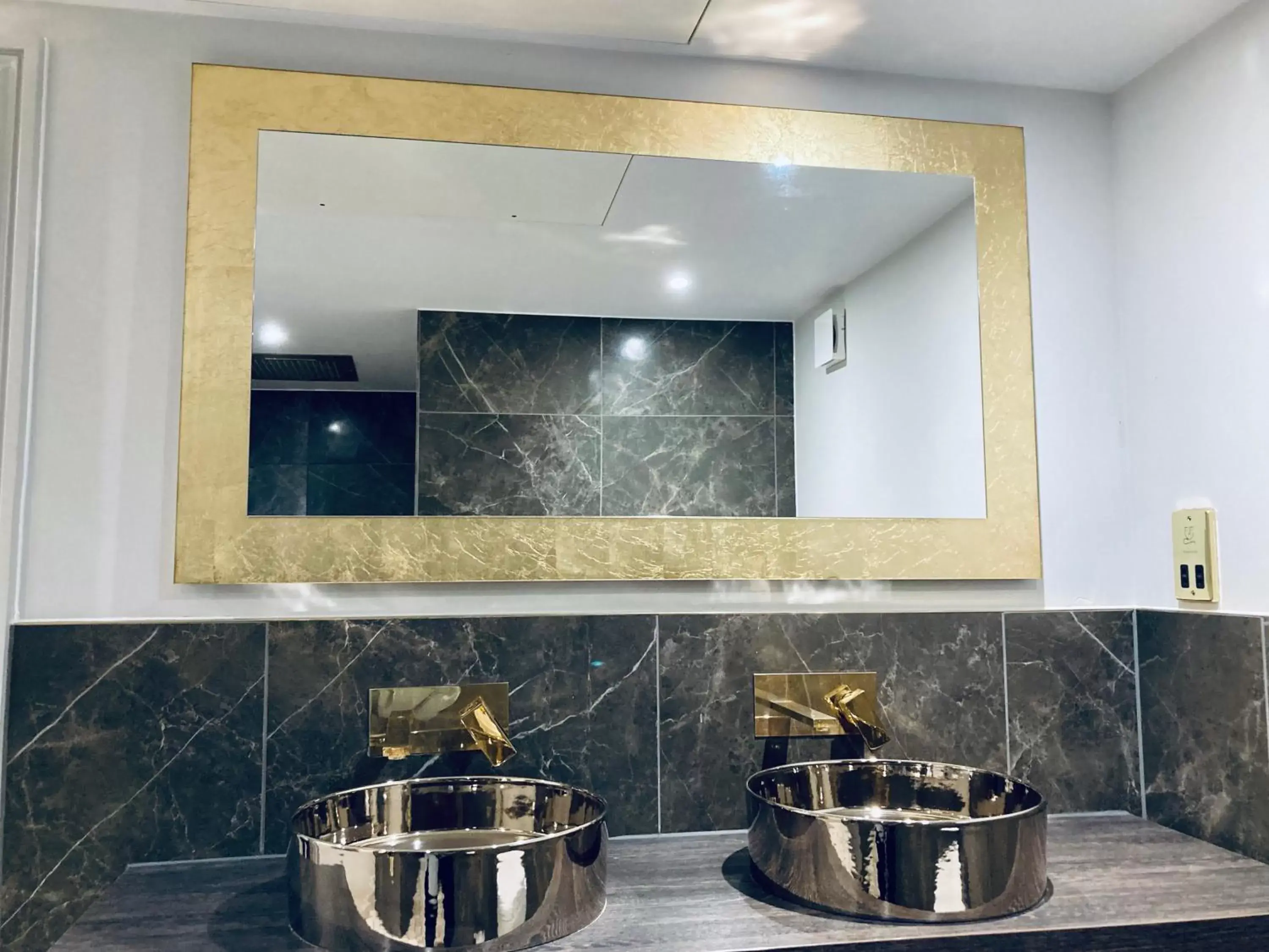 Chic Super King Suite in Seven Hotel Chic Super King Suite in Seven Hotel