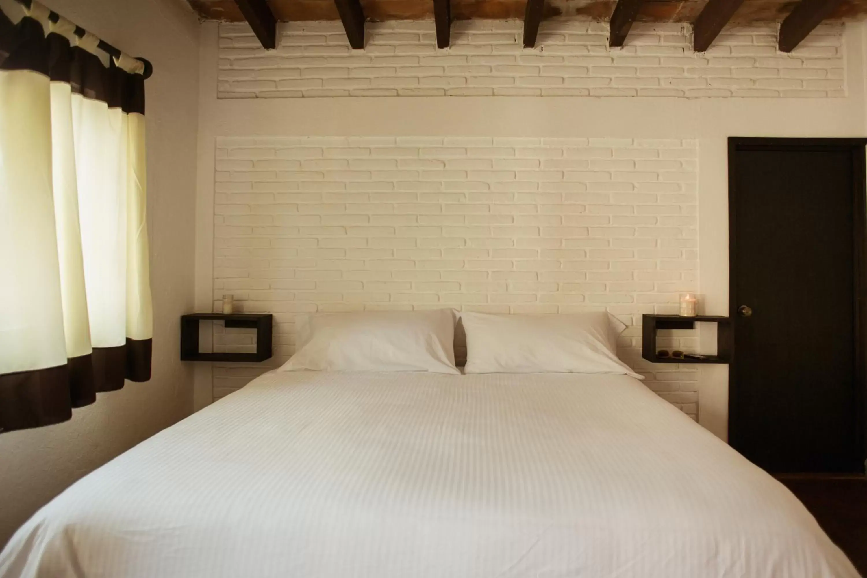 Double Room with Pool View in Hospedaje Temazcaltitla Double Room with Pool View in Hospedaje Temazcaltitla