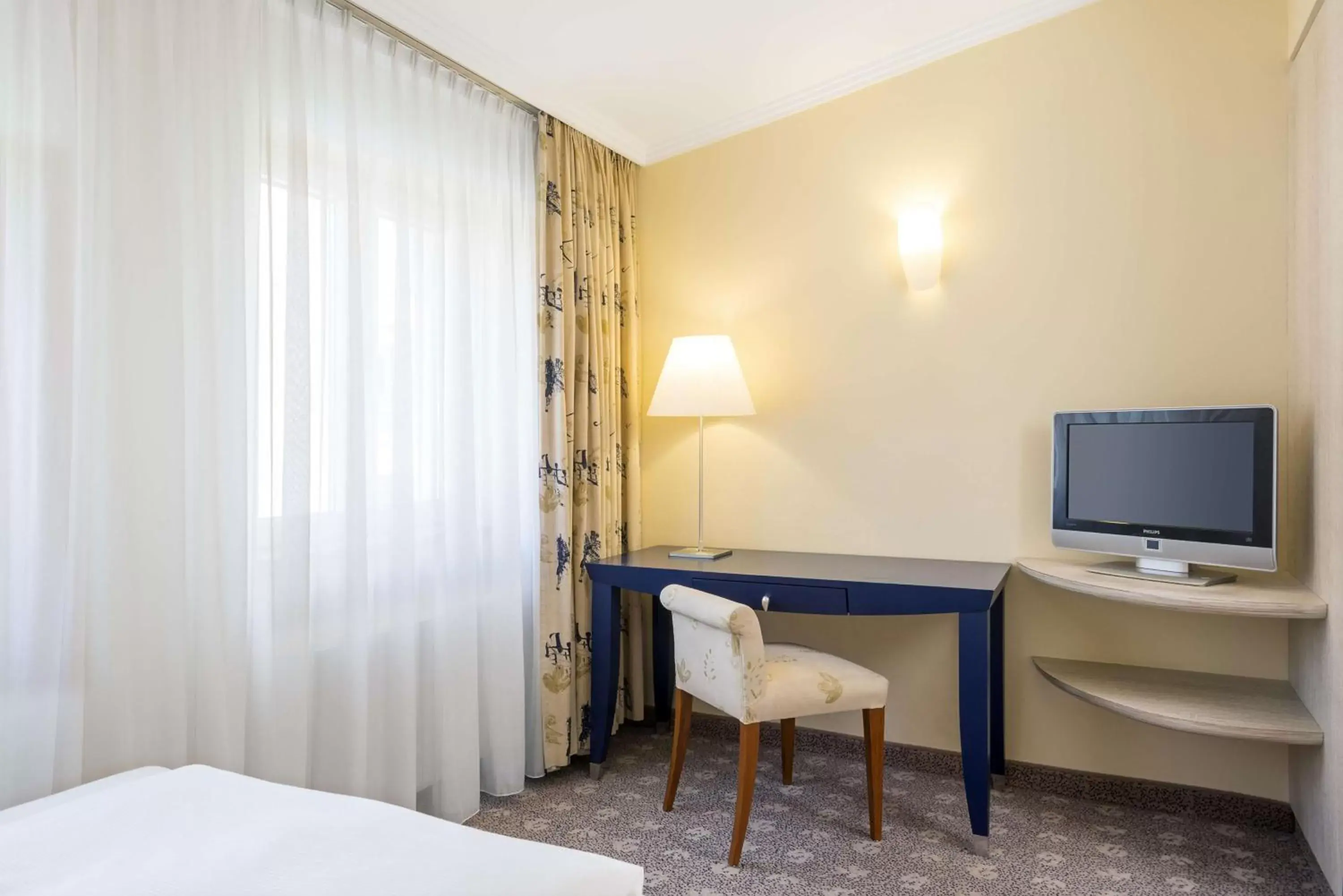 Standard Single Room in NH Potsdam Standard Single Room in NH Potsdam