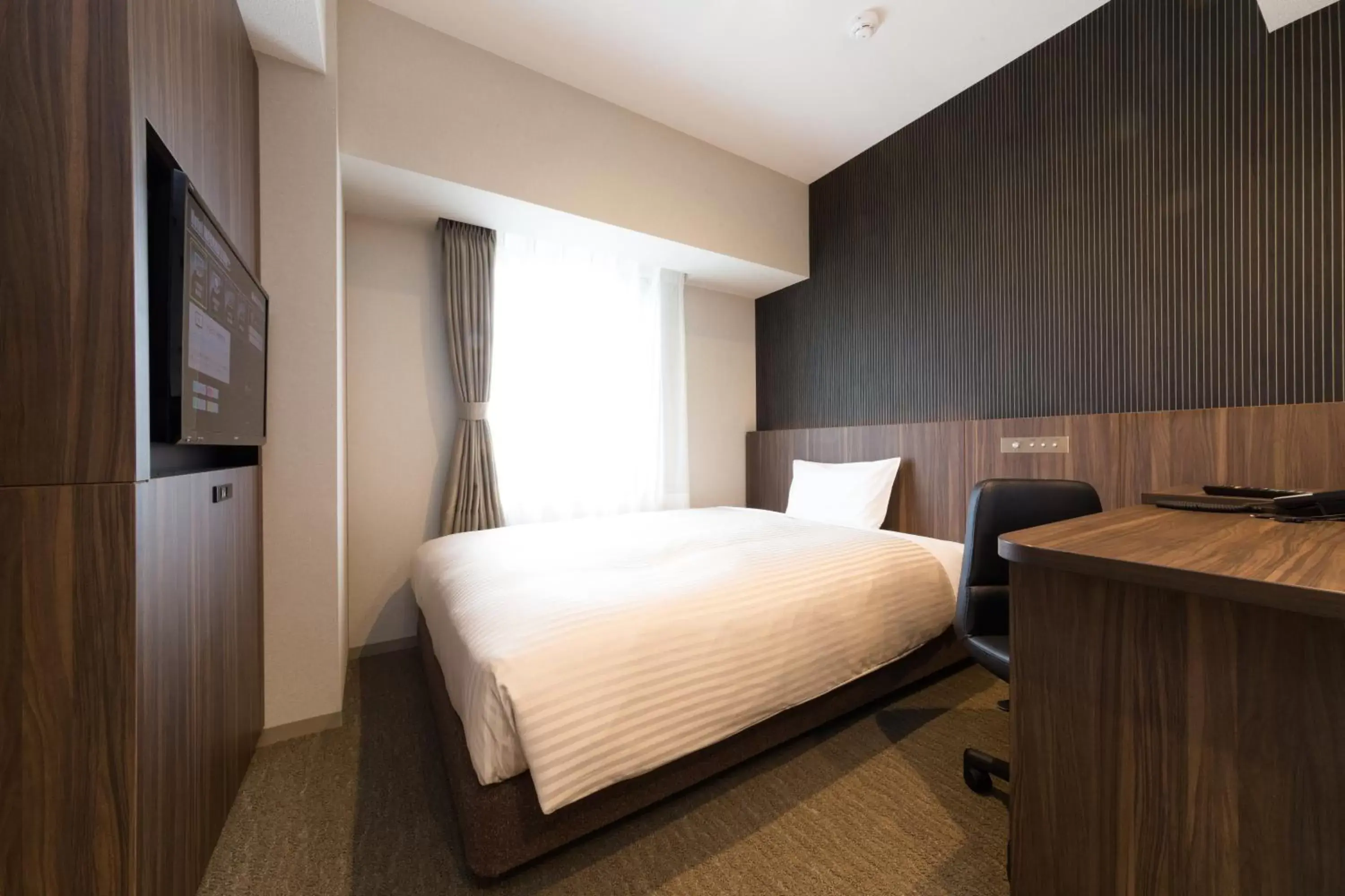 Standard Double Room - single occupancy - Non-Smoking in Sanco Inn Osaka Yodoyabashi Standard Double Room - single occupancy - Non-Smoking in Sanco Inn Osaka Yodoyabashi