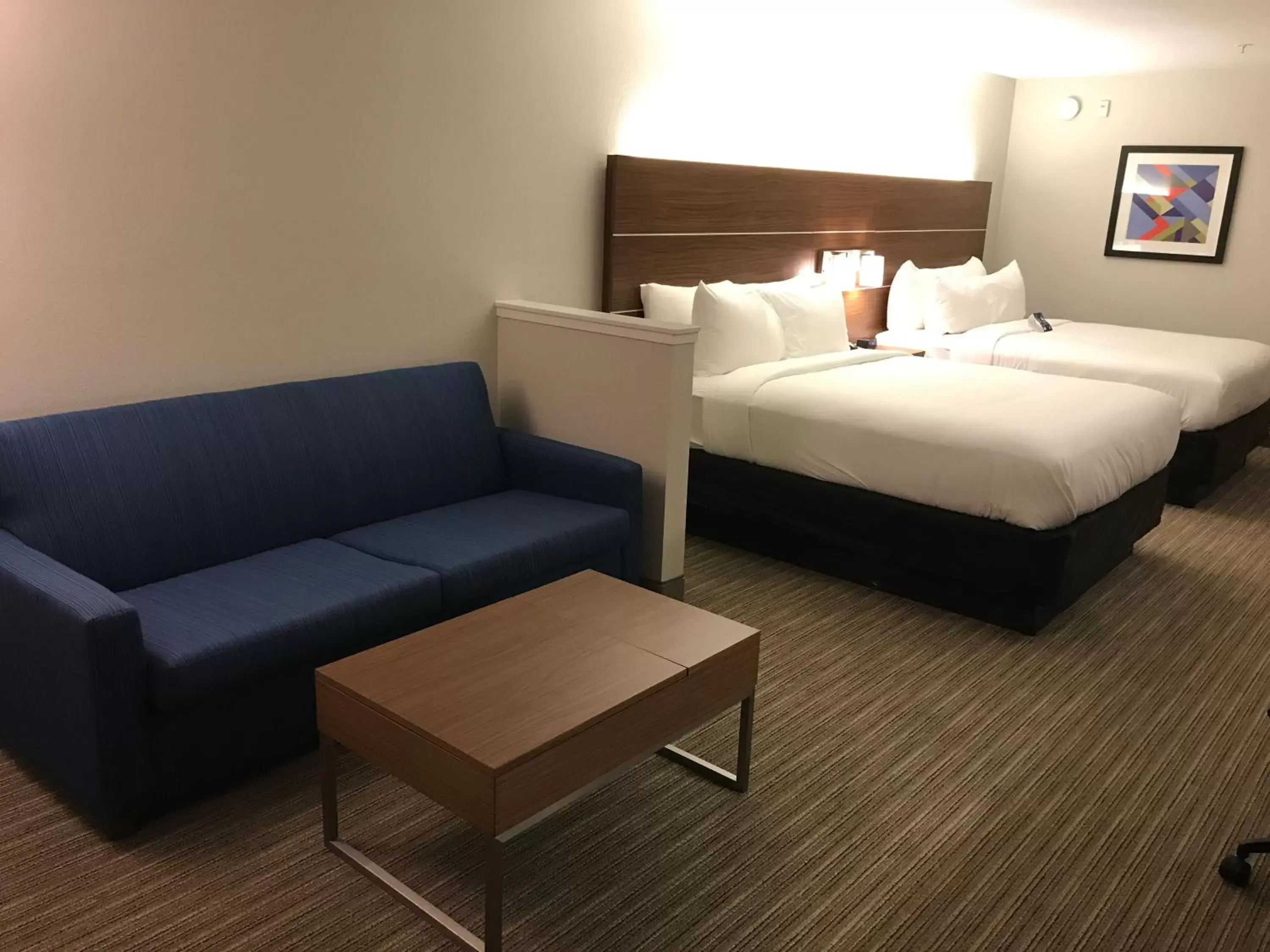 Queen Suite with Two Queen Beds in Holiday Inn Express & Suites. by IHG Queen Suite with Two Queen Beds in Holiday Inn Express & Suites. by IHG