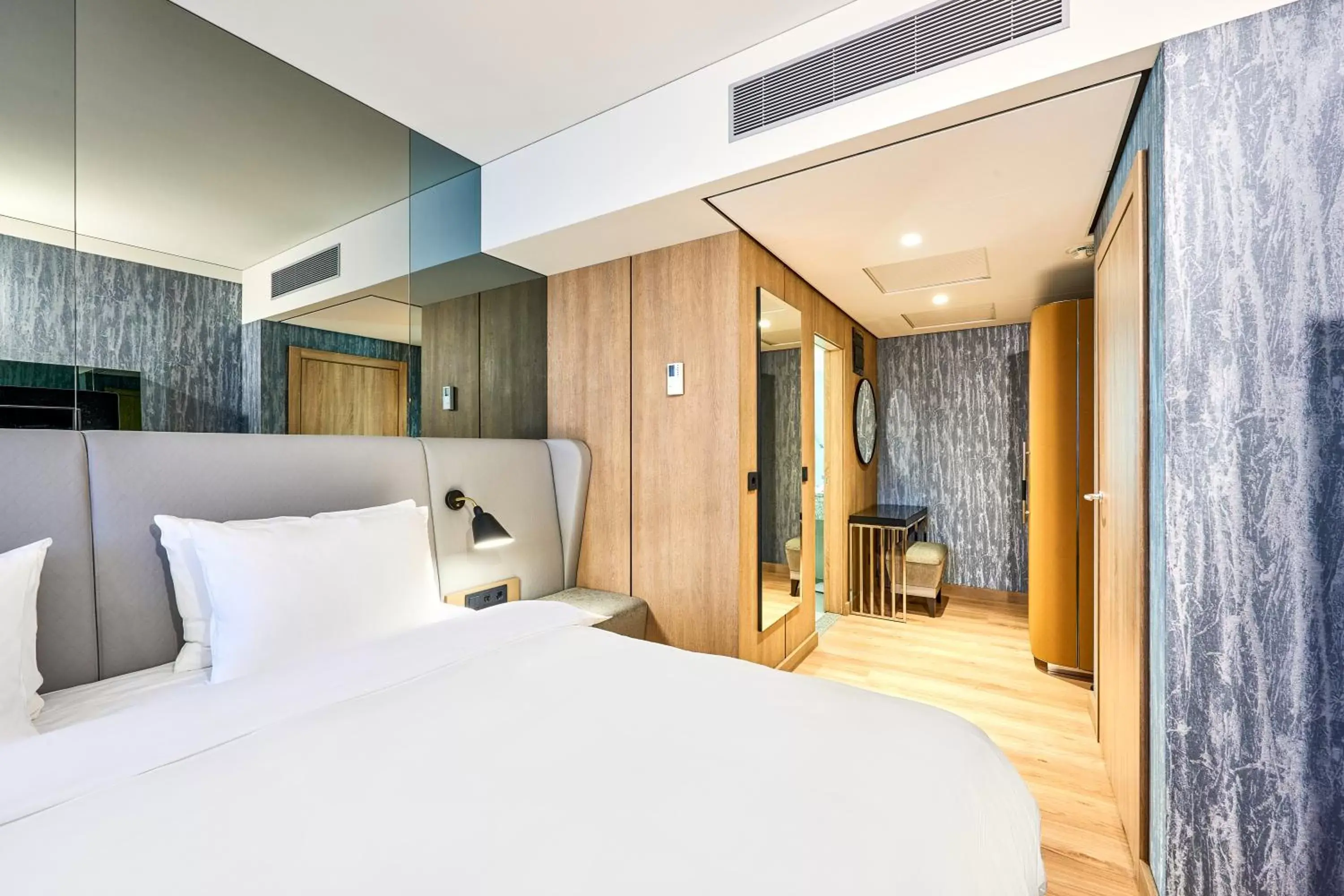 Family Room in Radisson Blu Hotel, Kyiv City Centre Family Room in Radisson Blu Hotel, Kyiv City Centre