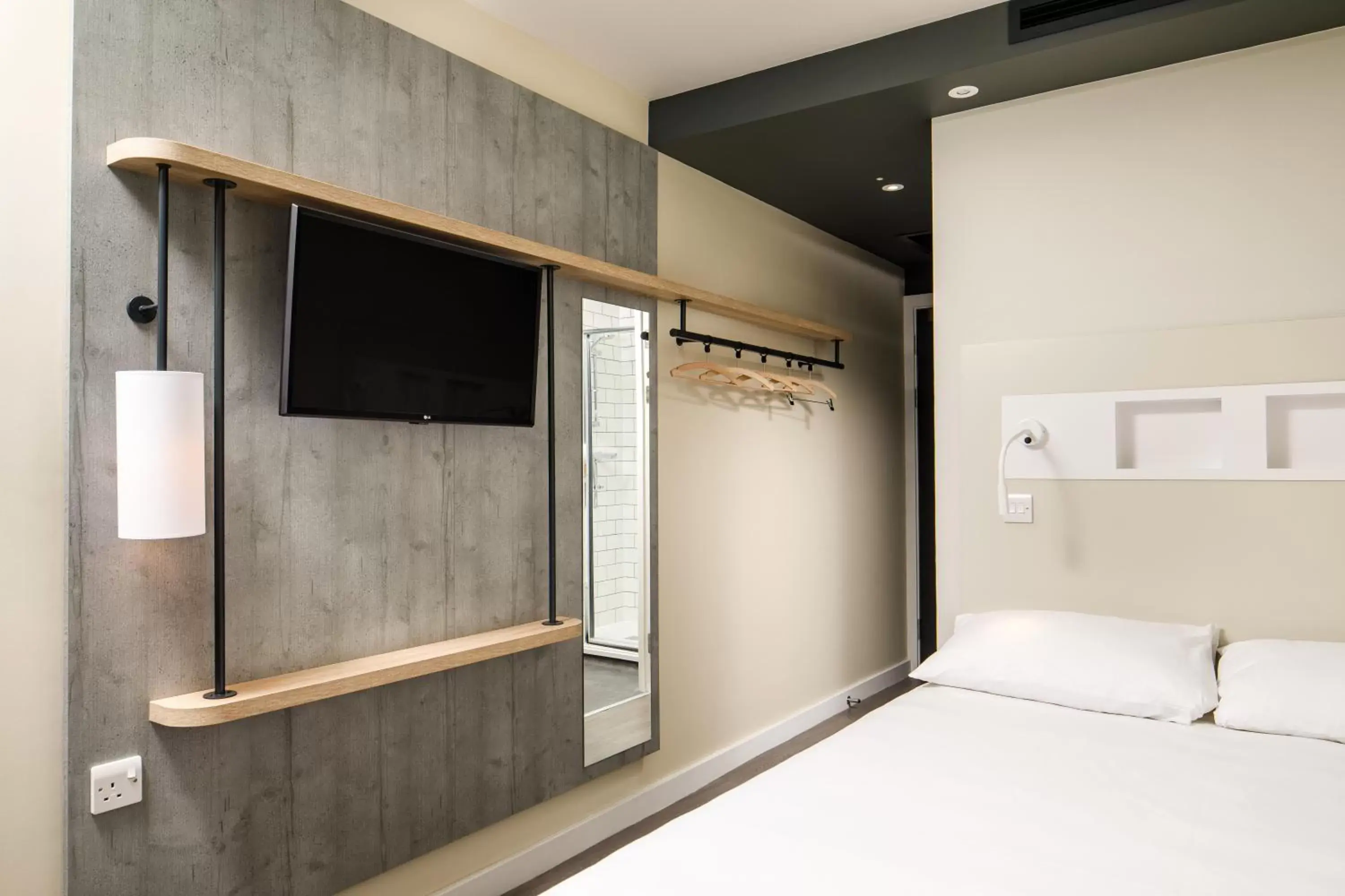 Double Room in ibis Budget Sheffield Centre St Marys Gate Double Room in ibis Budget Sheffield Centre St Marys Gate