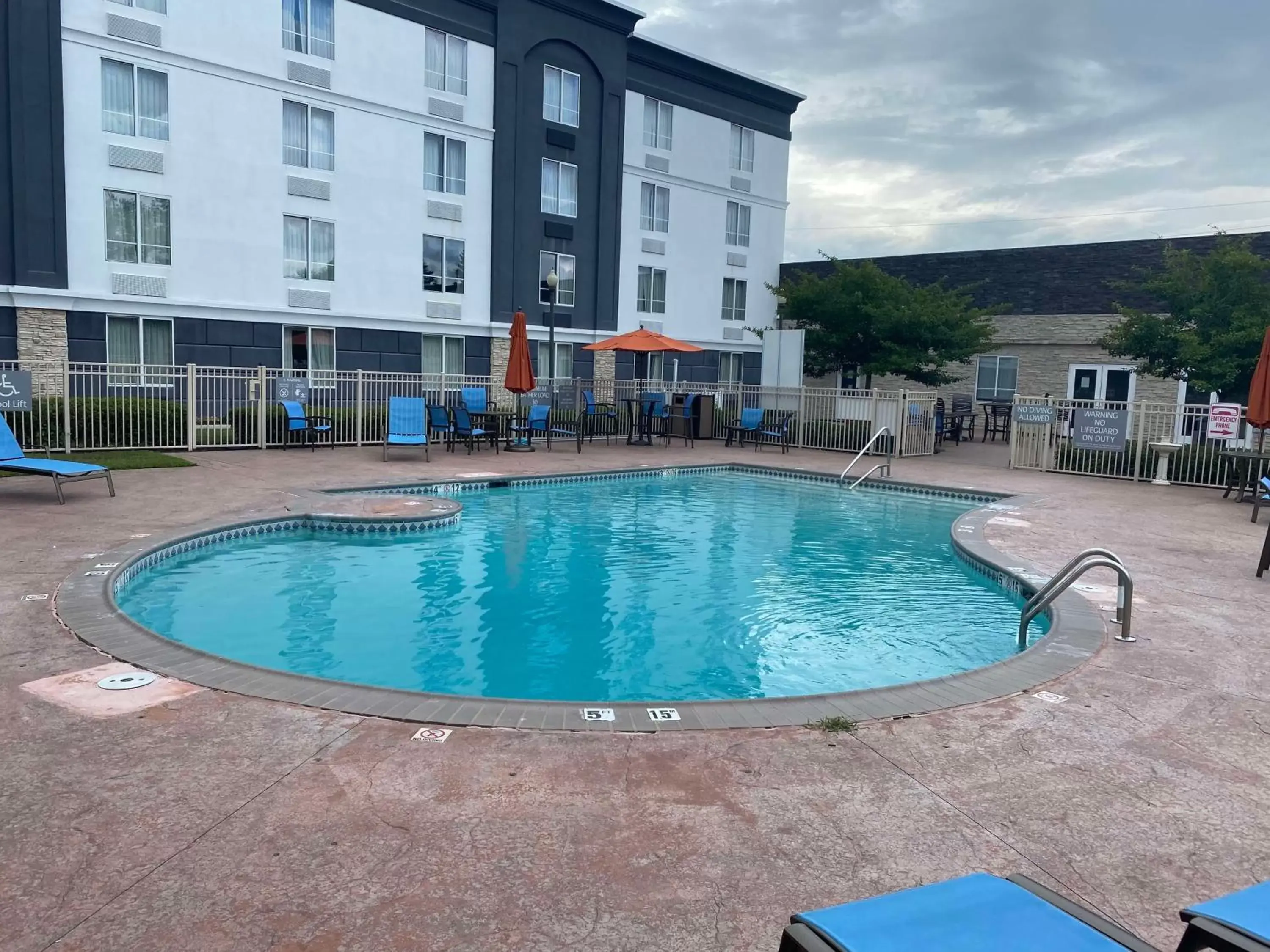 Best Western Premier Richmond City Gateway Best Western Premier Richmond City Gateway