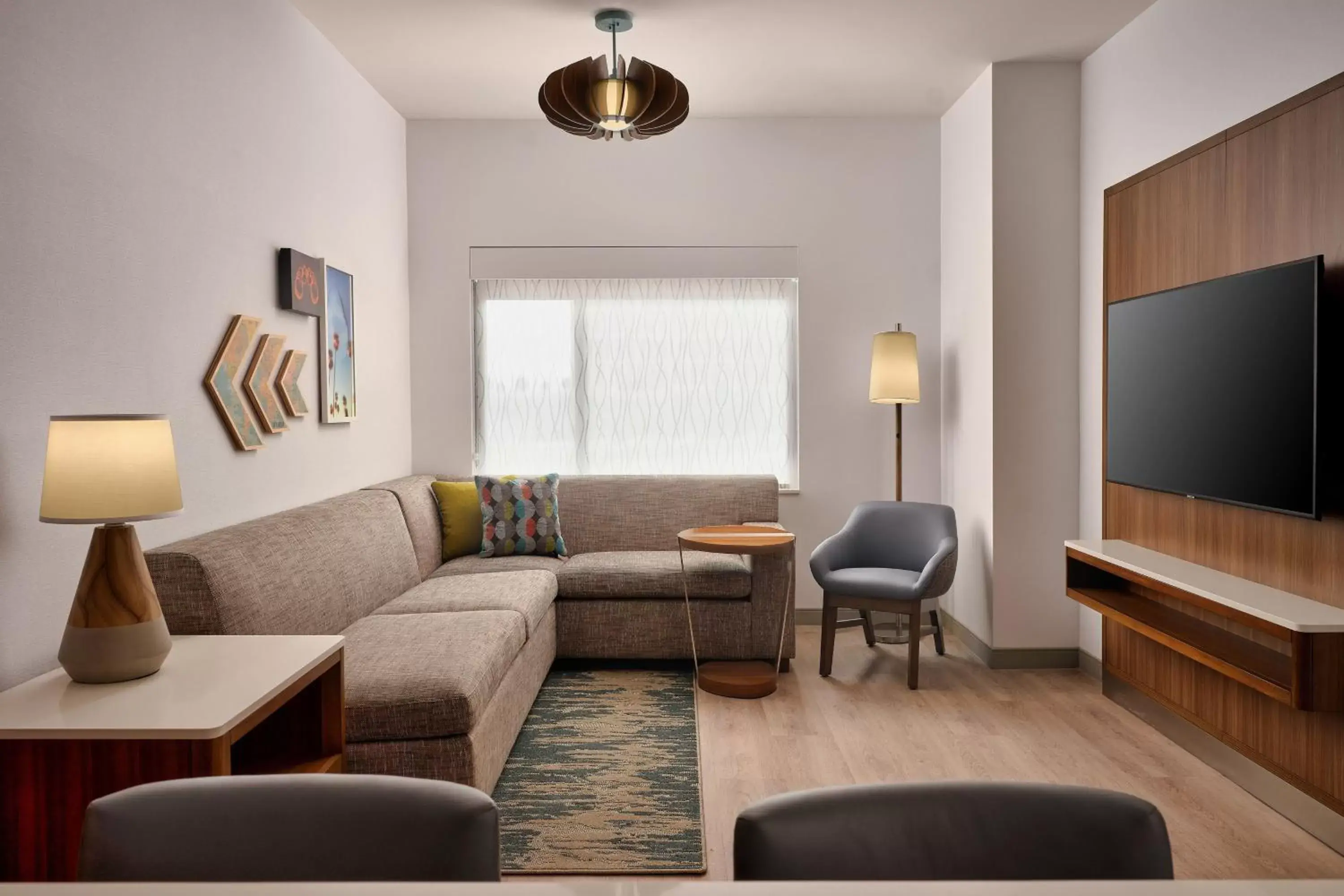 One-Bedroom Queen Suite w/ Sofa Bed and Adapted Tub - Mobility Accessible in Element Anaheim Resort Convention Center One-Bedroom Queen Suite w/ Sofa Bed and Adapted Tub - Mobility Accessible in Element Anaheim Resort Convention Center