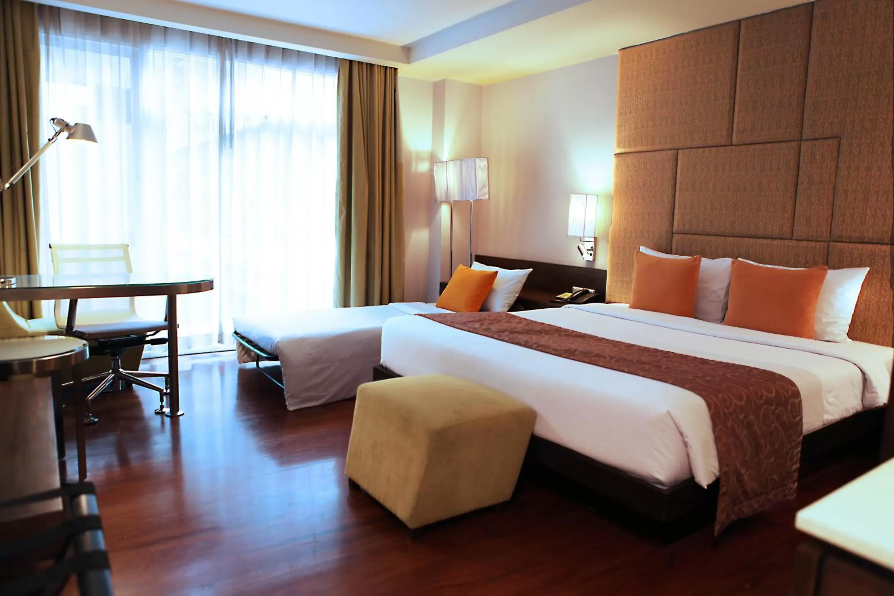 Triple Room in Citichic Sukhumvit 13 by Compass Hospitality - Newly Renovated Triple Room in Citichic Sukhumvit 13 by Compass Hospitality - Newly Renovated
