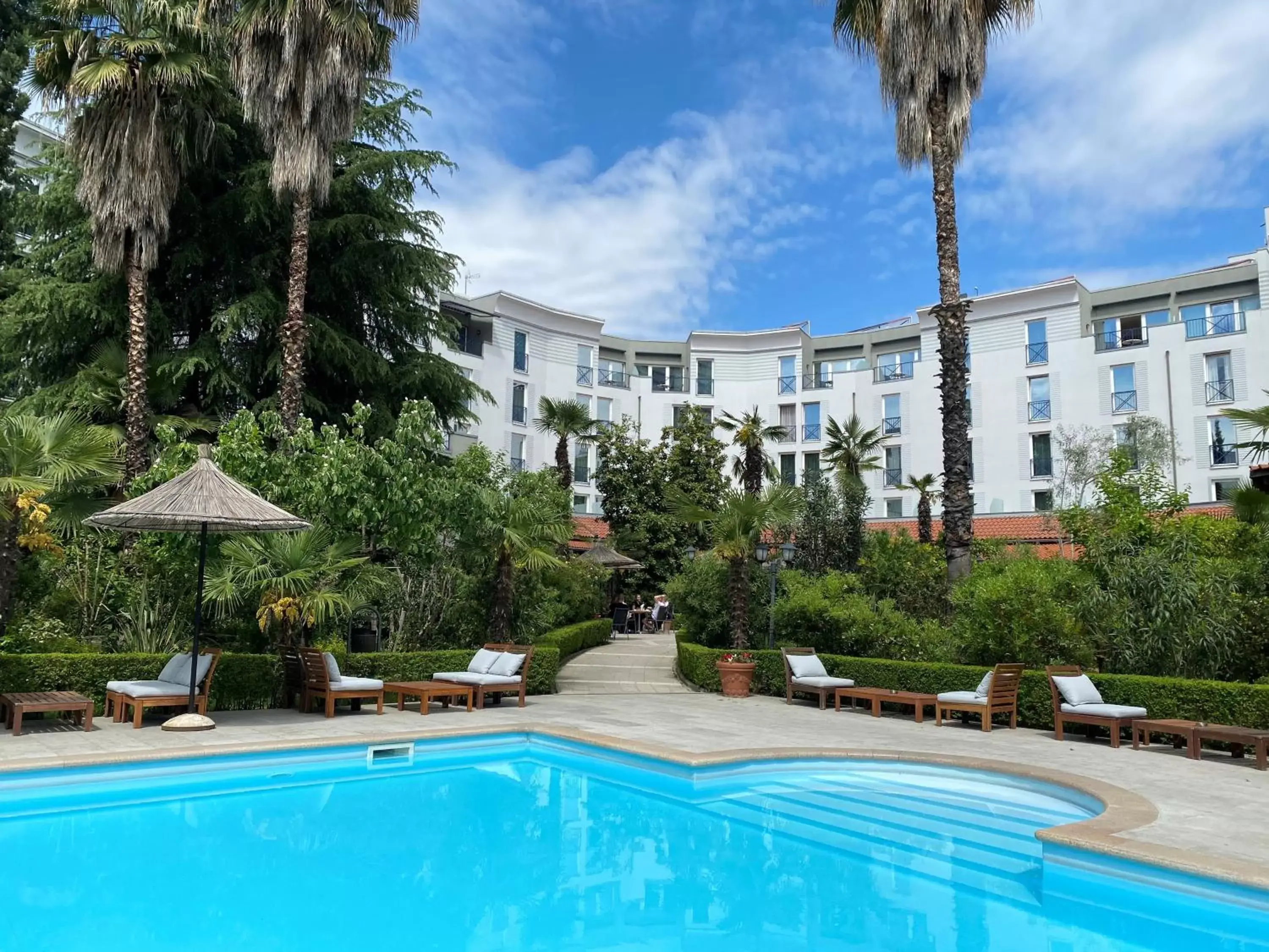 Rogner Hotel Tirana Rogner Hotel Tirana