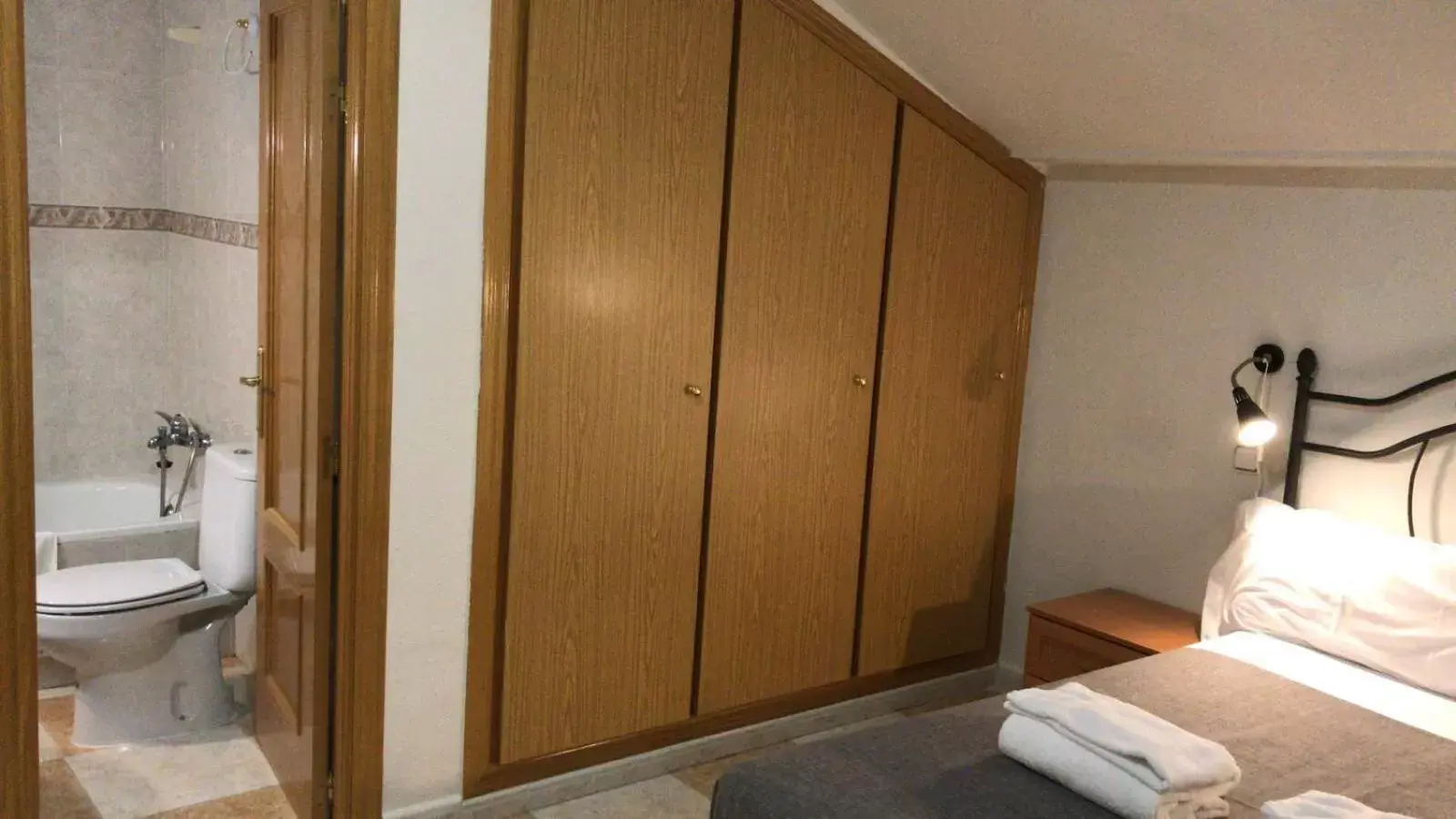 Double Room - Attic in Hotel El Ancla Double Room - Attic in Hotel El Ancla