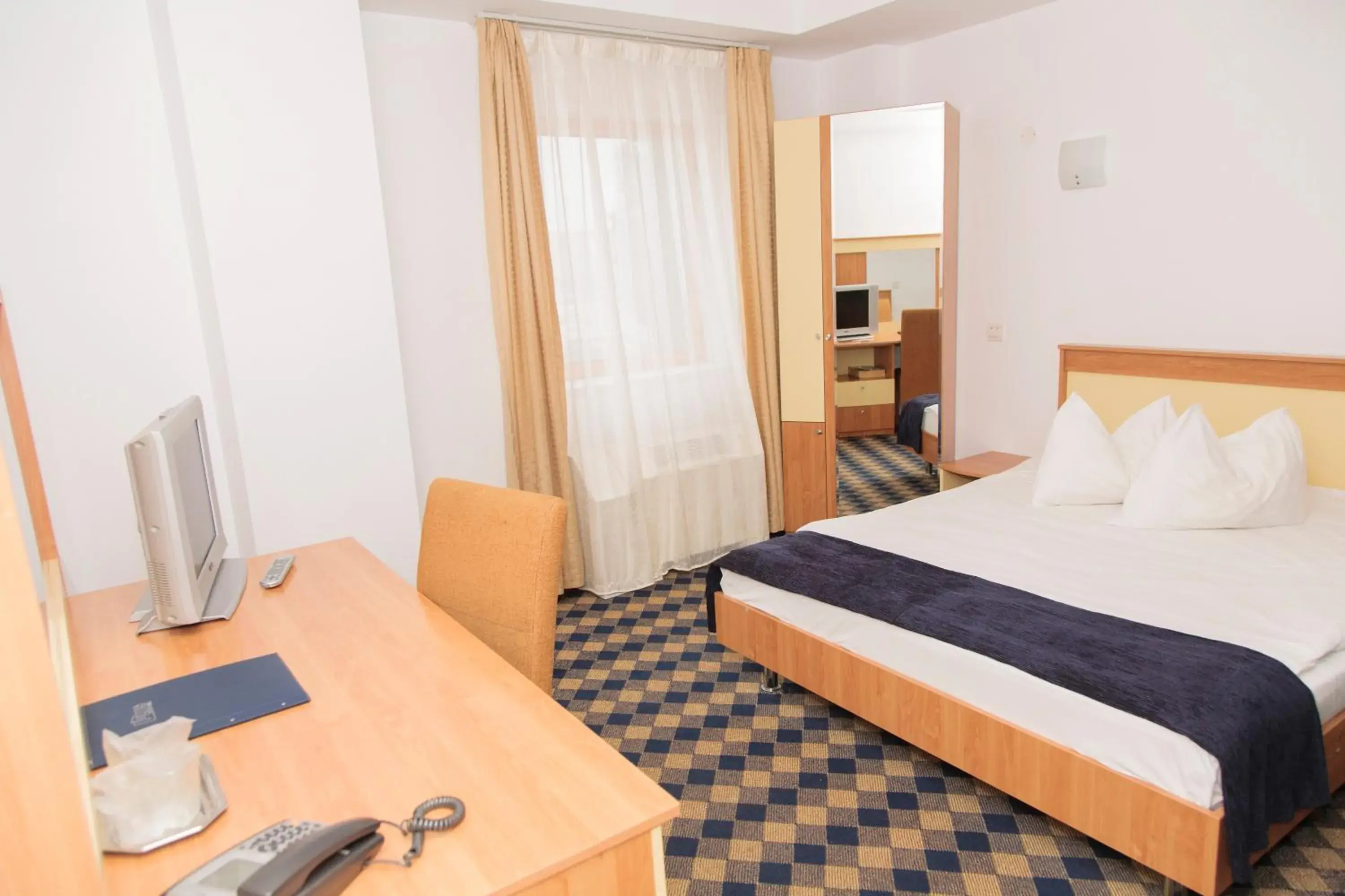 Double Room - single occupancy in Plus Hotel Double Room - single occupancy in Plus Hotel