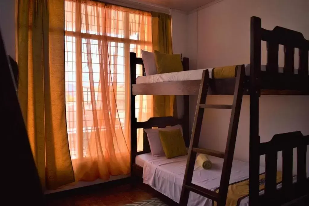 Economy Quadruple Room in Lajuela BnB & Hostel Economy Quadruple Room in Lajuela BnB & Hostel