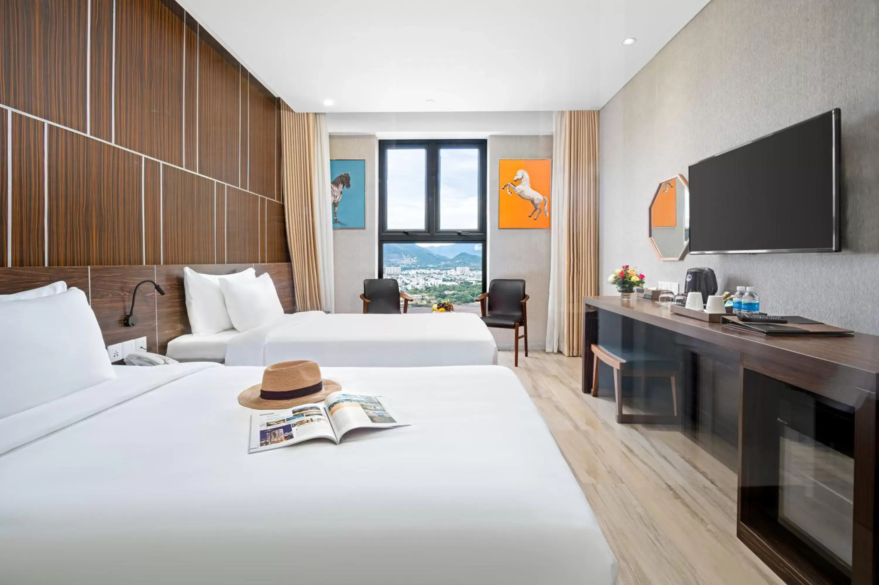 Family Connecting City in Emerald Bay Hotel & Spa Nha Trang Family Connecting City in Emerald Bay Hotel & Spa Nha Trang