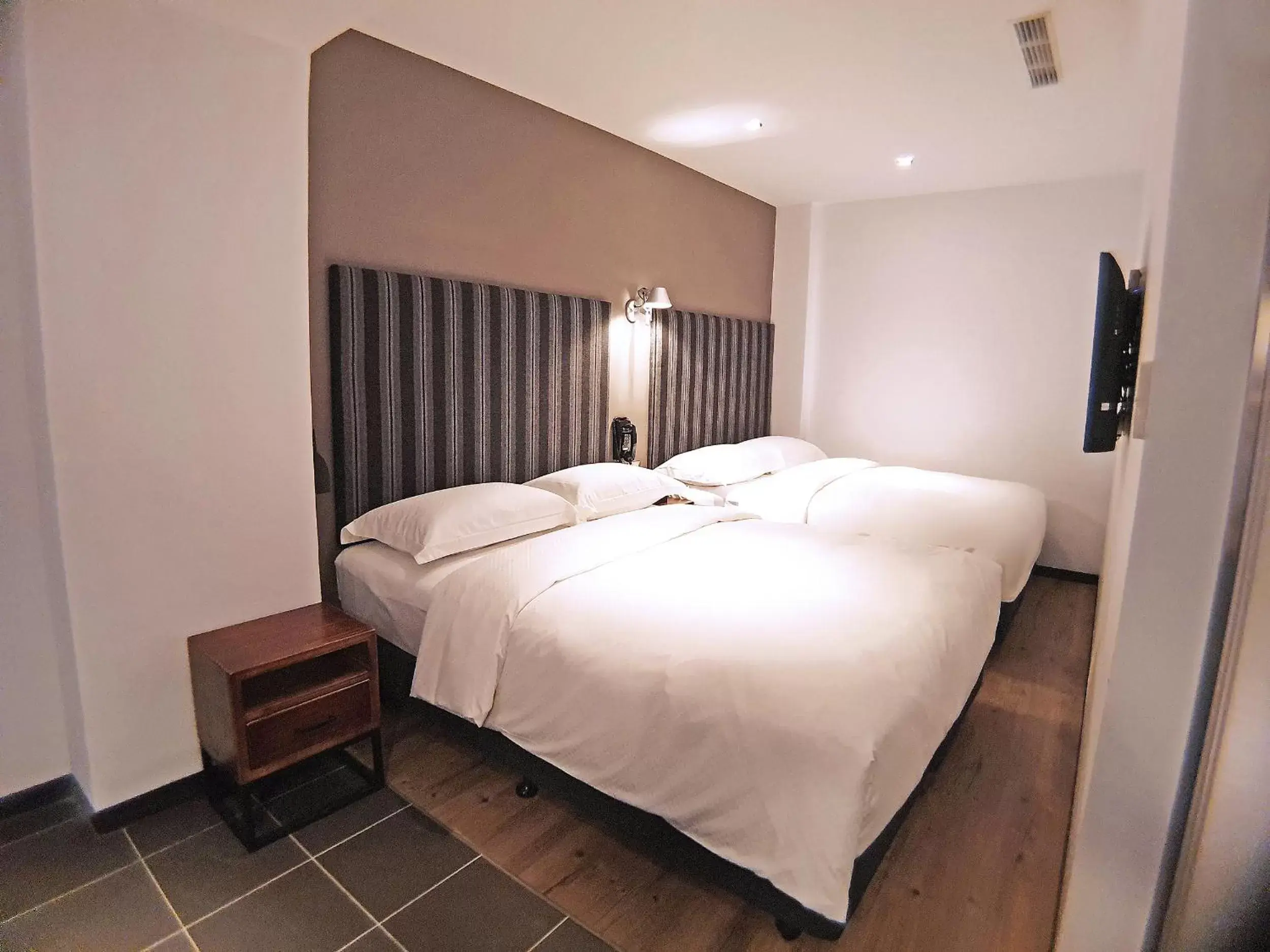 Cozy Family Room in Jia's Inn Cozy Family Room in Jia's Inn