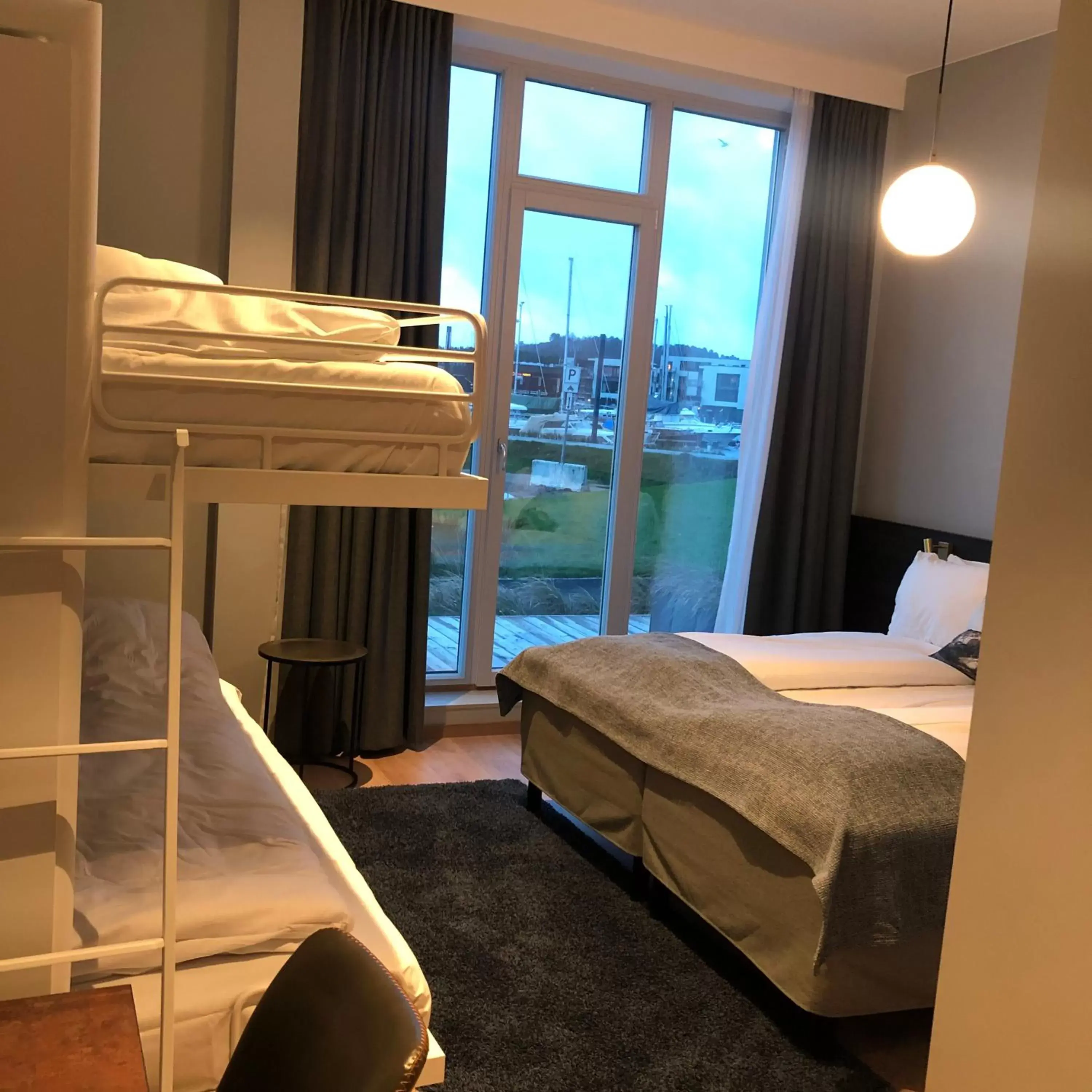 Superior Family Room in Mandal Hotel Superior Family Room in Mandal Hotel