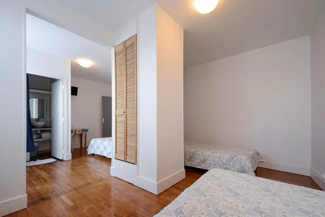 HOTEL DE LA POMME D'OR HOTEL DE LA POMME D'OR