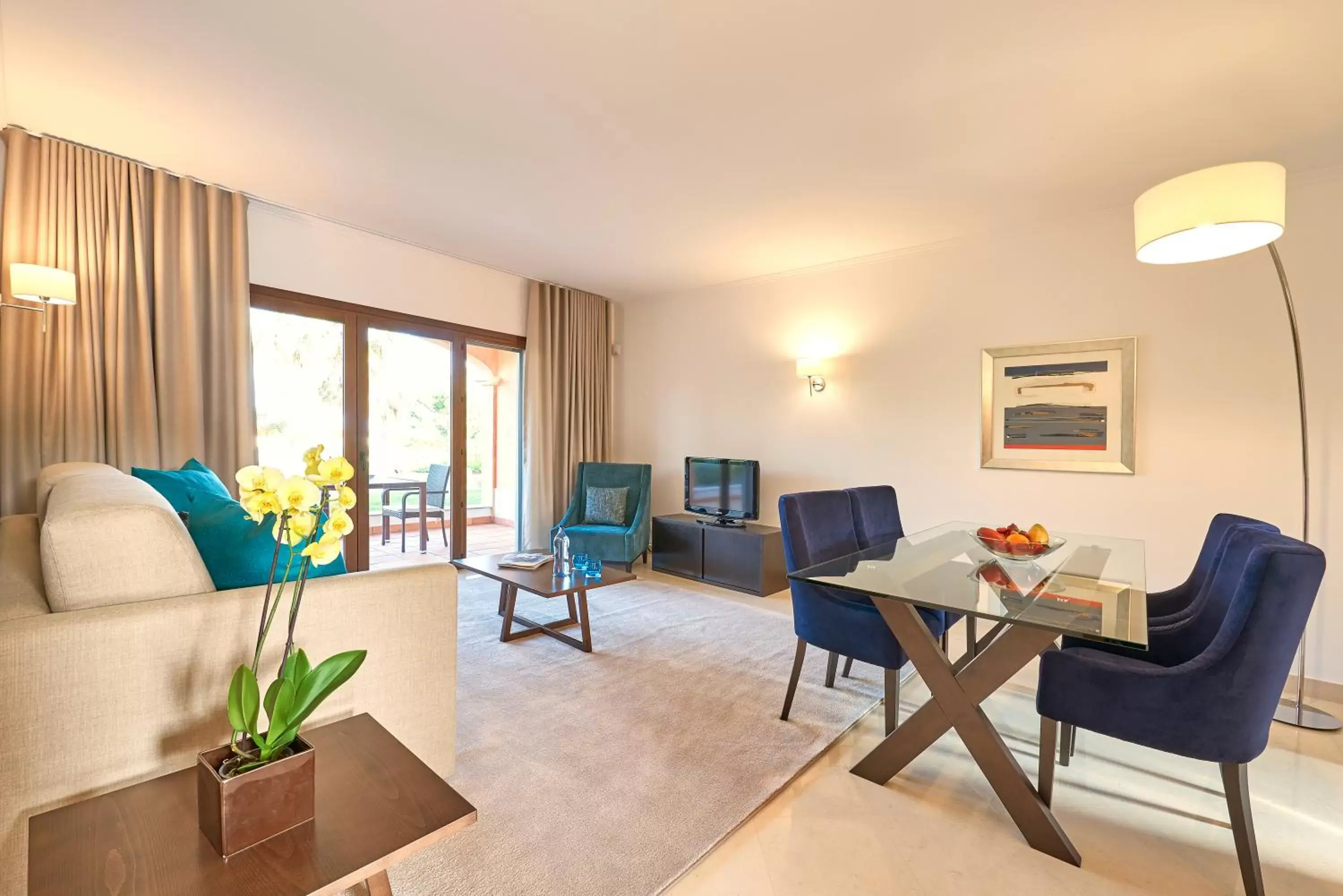 One-Bedroom Apartment with Resort View in Cascade Wellness Resort One-Bedroom Apartment with Resort View in Cascade Wellness Resort