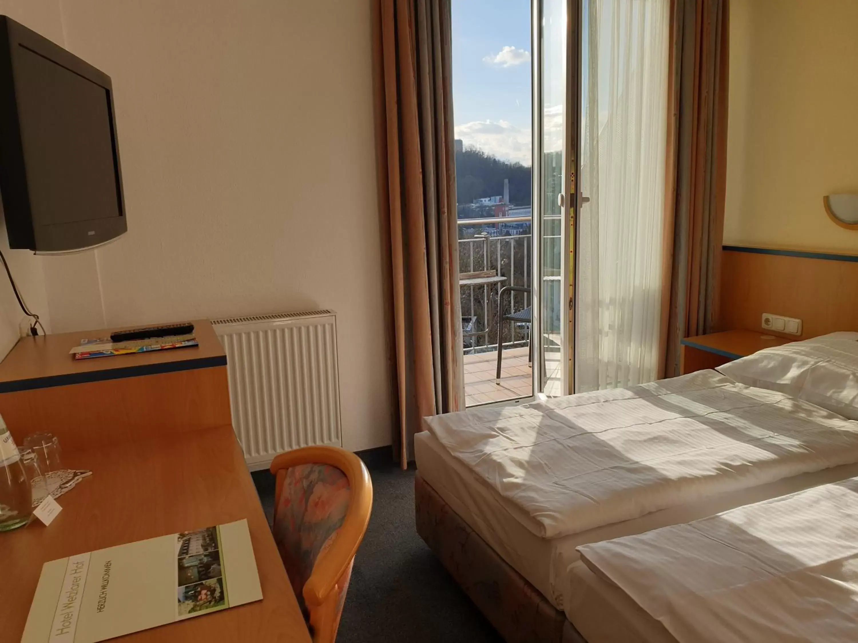 Double Room with Balcony in Hotel Wetzlarer Hof Double Room with Balcony in Hotel Wetzlarer Hof